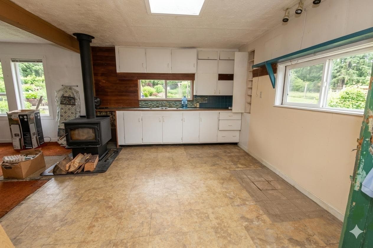2391 Lougheed Highway, Agassiz, V0M 1A1 — photo 5