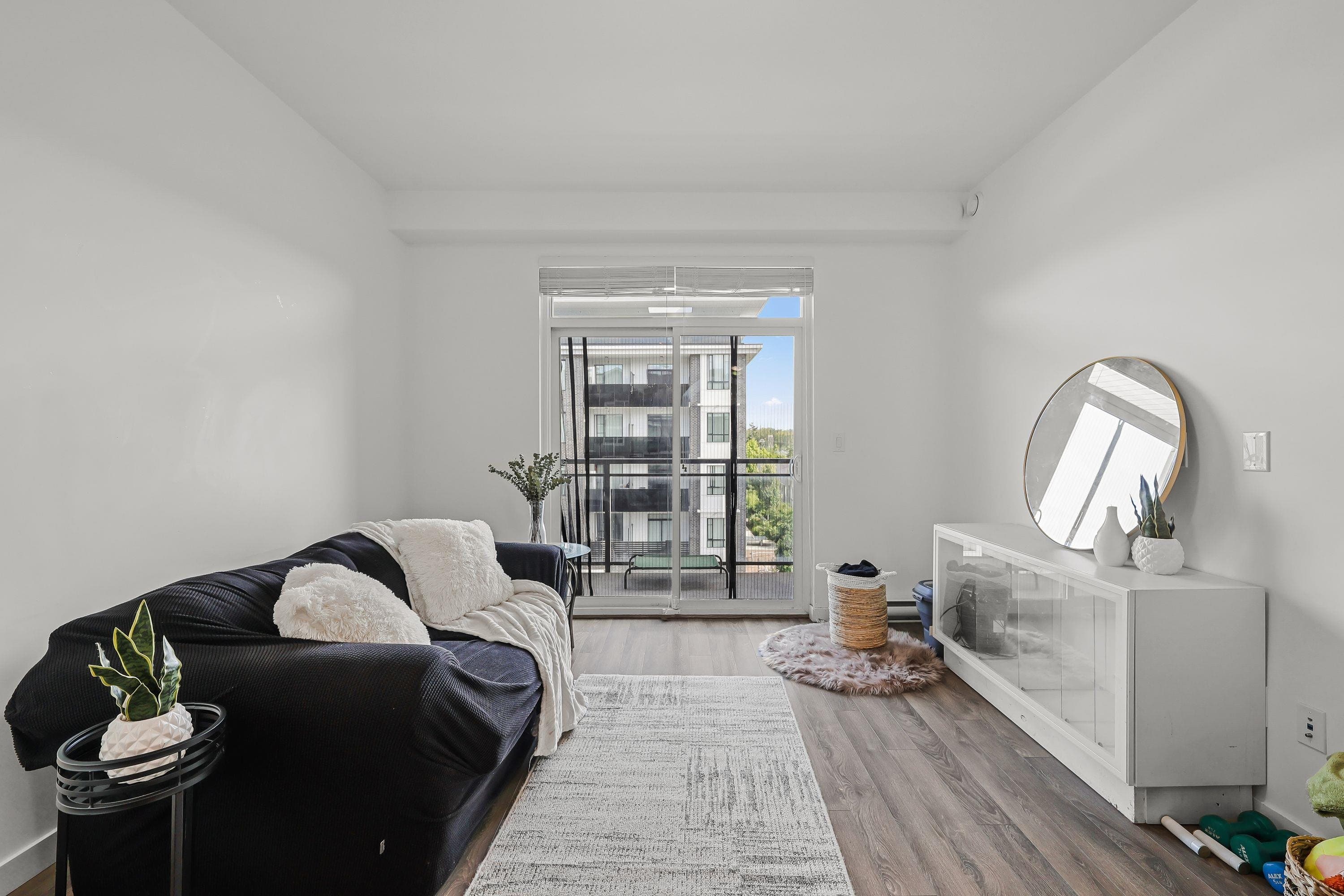 303 - 13628 81a Avenue, Surrey, V3W 3E2 — photo 5
