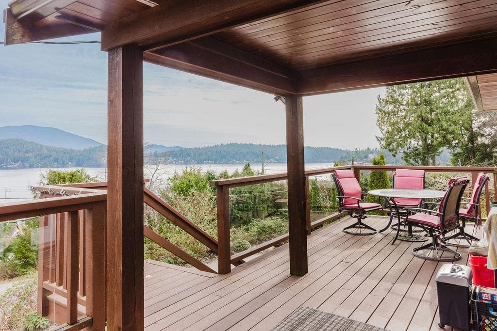 591 Gibsons Way, Gibsons, V0N 1V9 — photo 2