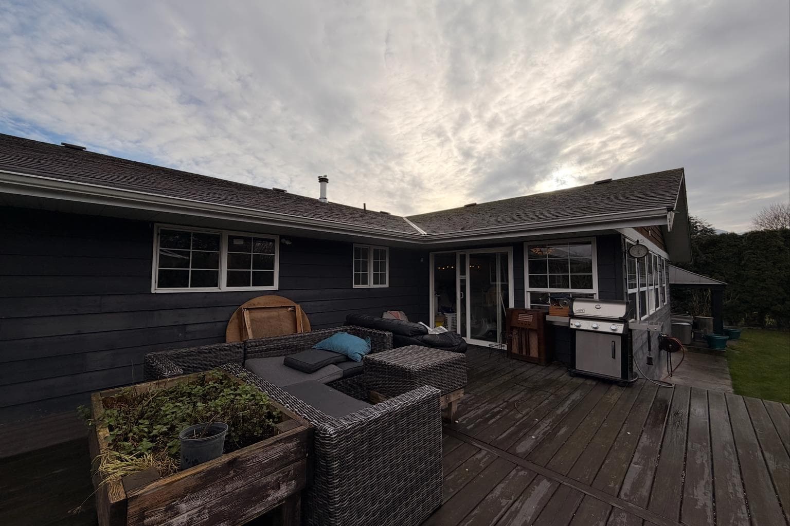6345 Edson Drive, Chilliwack, V2R 4C1 — photo 2