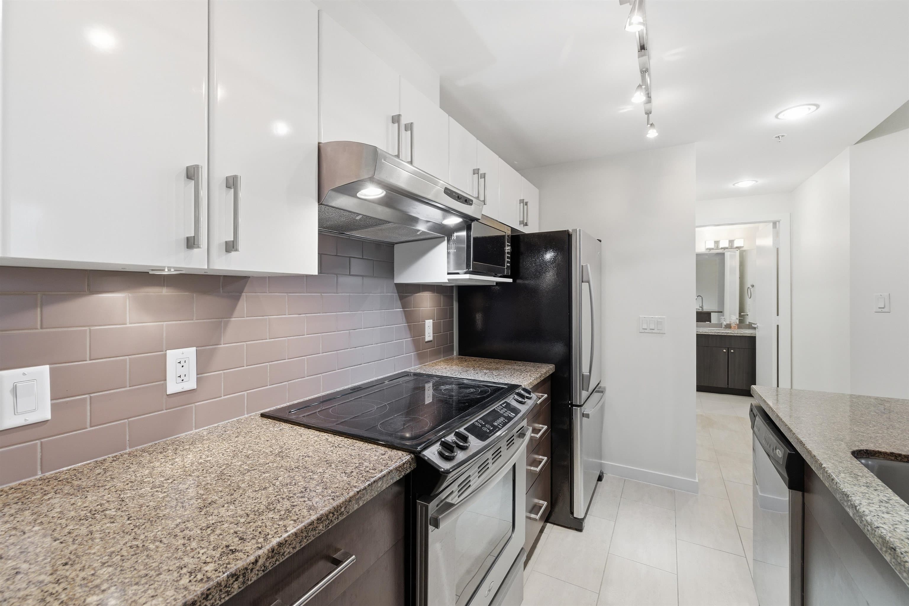 301 - 14 Begbie Street, New Westminster, V3M 0C4 — photo 5