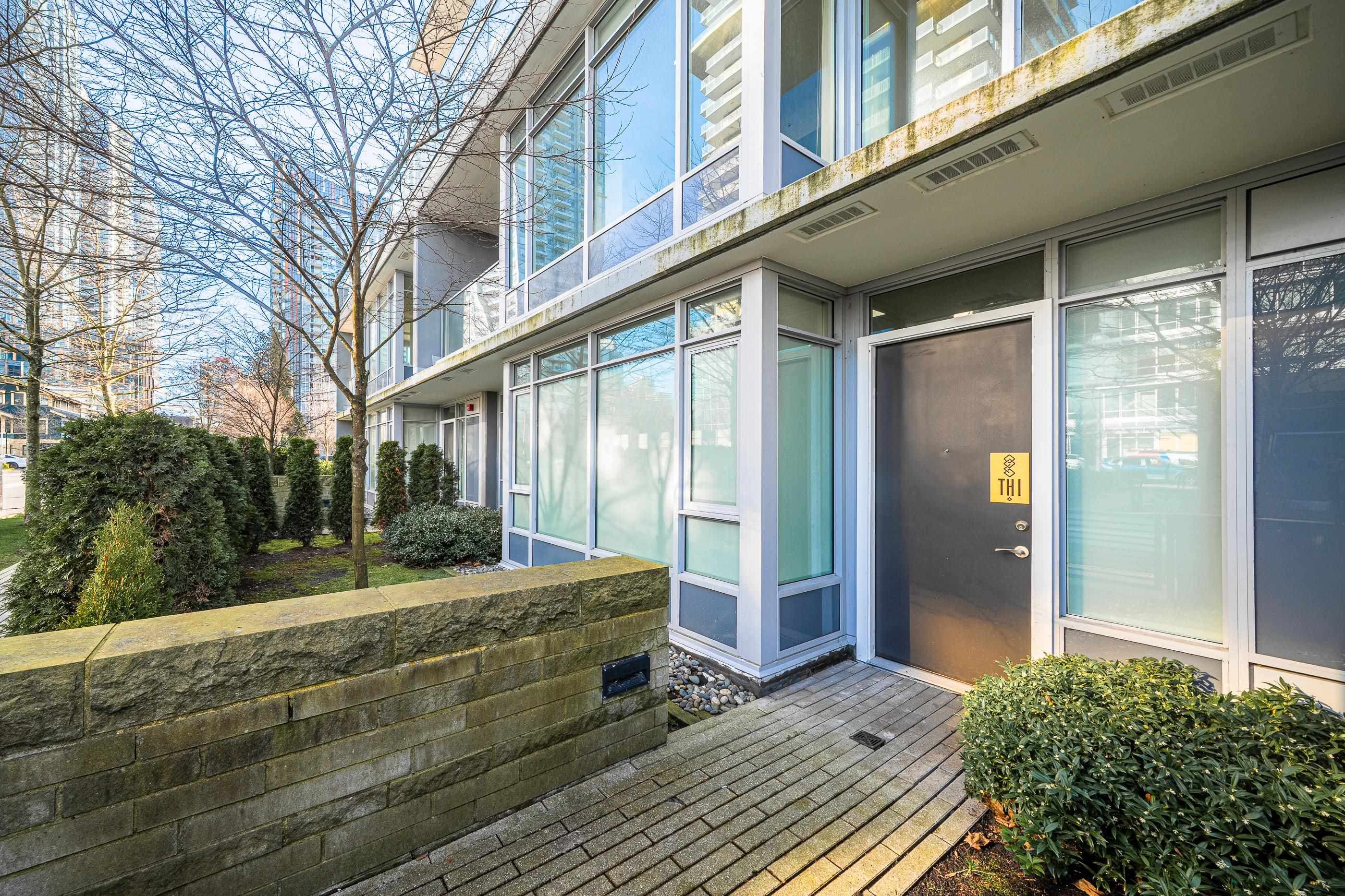 TH1 - 6288 Cassie Avenue, Burnaby, V5H 0H7 — photo 3
