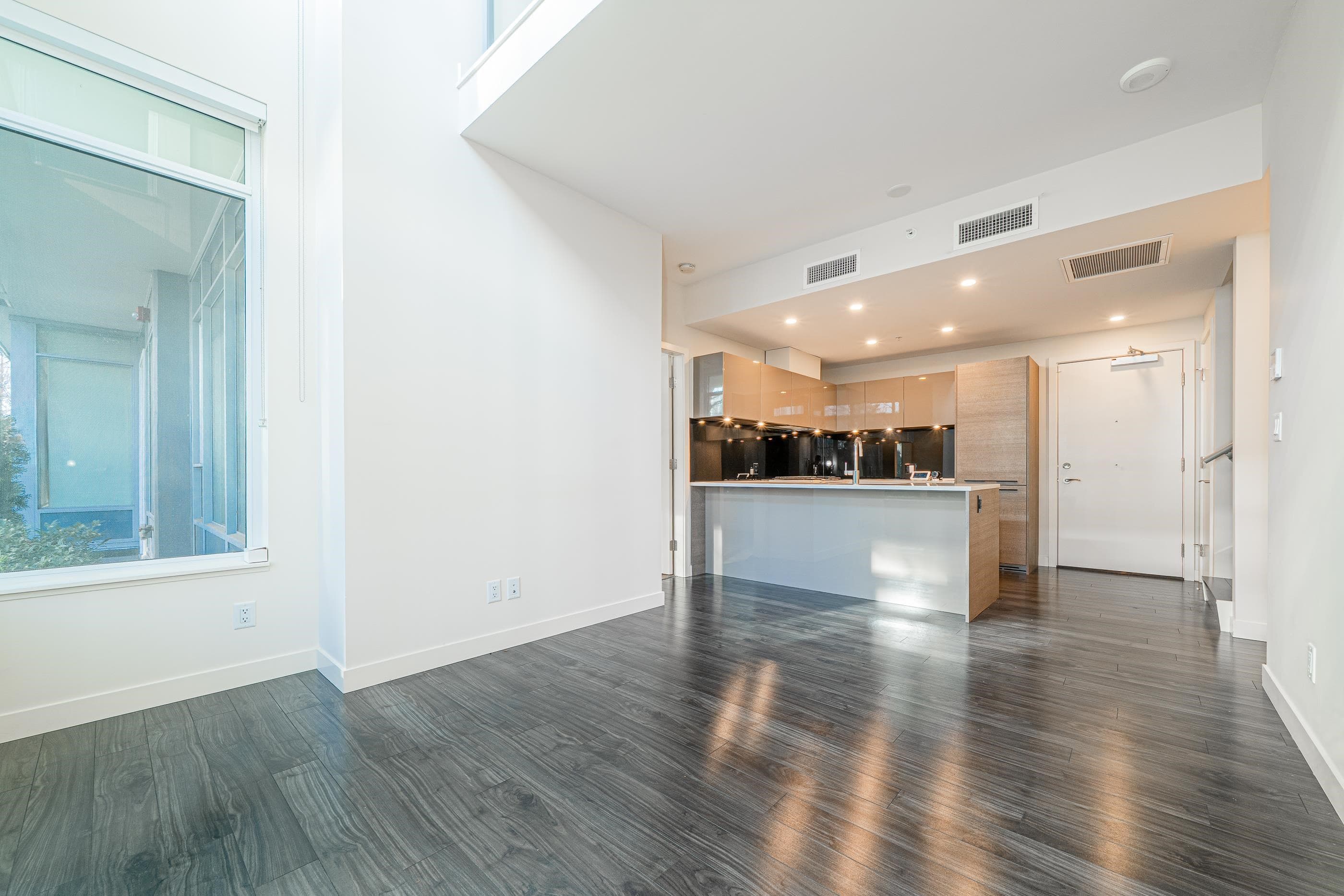 TH1 - 6288 Cassie Avenue, Burnaby, V5H 0H7 — photo 4