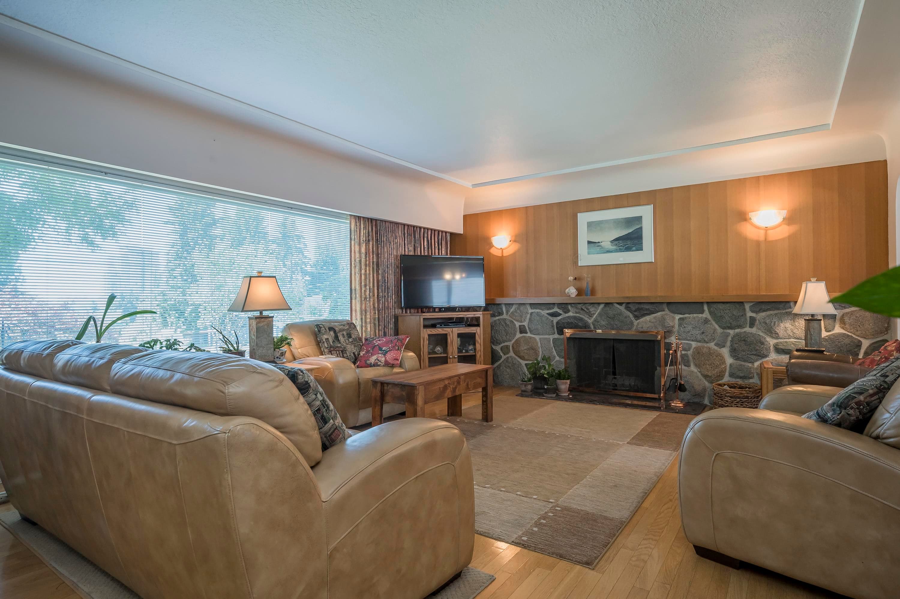 541 Cochrane Avenue, Coquitlam, V3J 2A3 — photo 5