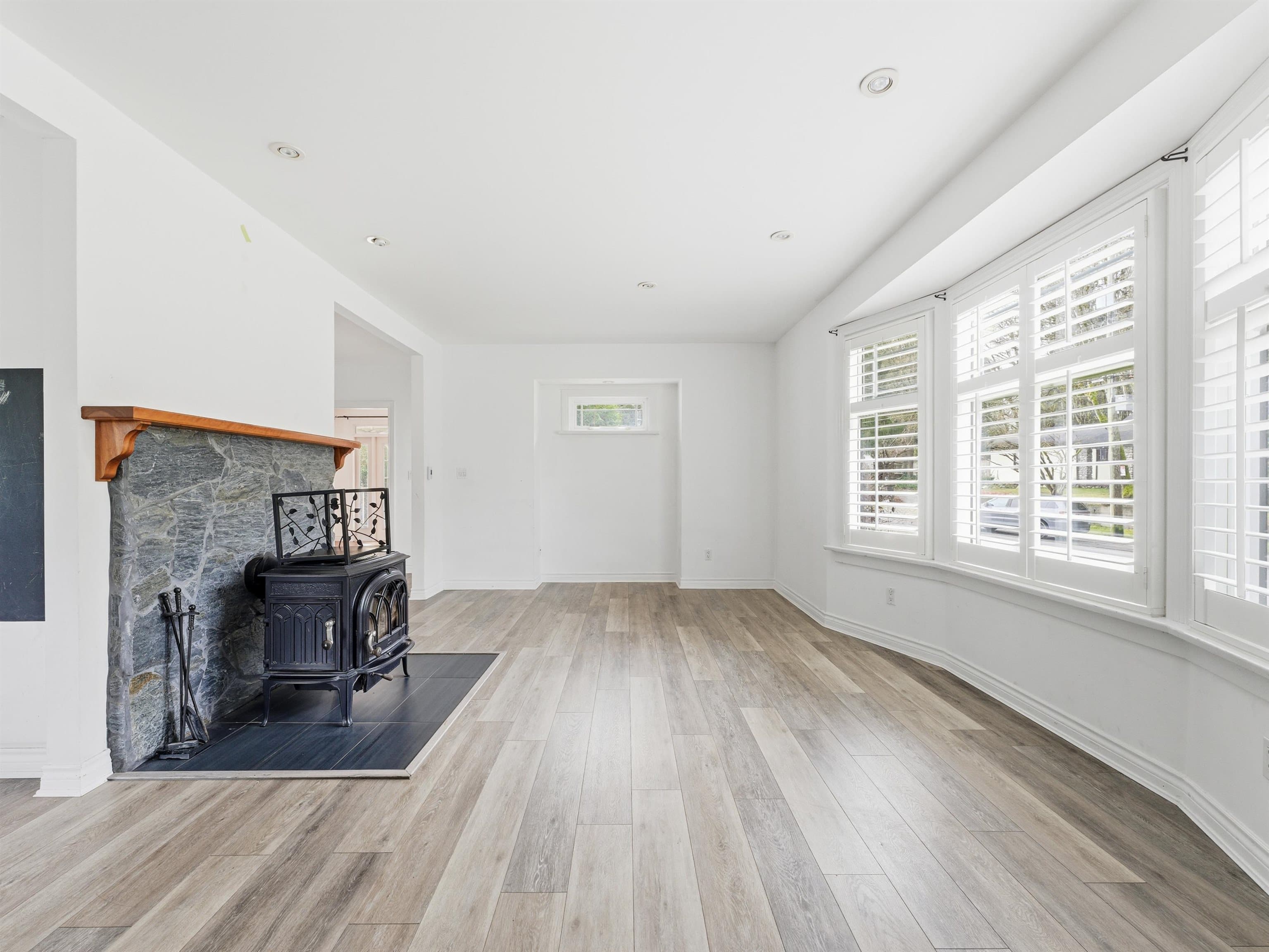 5140 Sperling Avenue, Burnaby, V5E 2T4 — photo 3