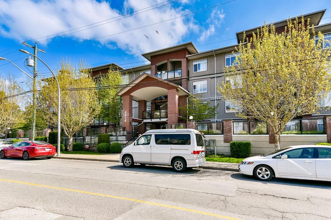 219 - 5516 198 Street, Langley, V3A 0A6 — photo 1