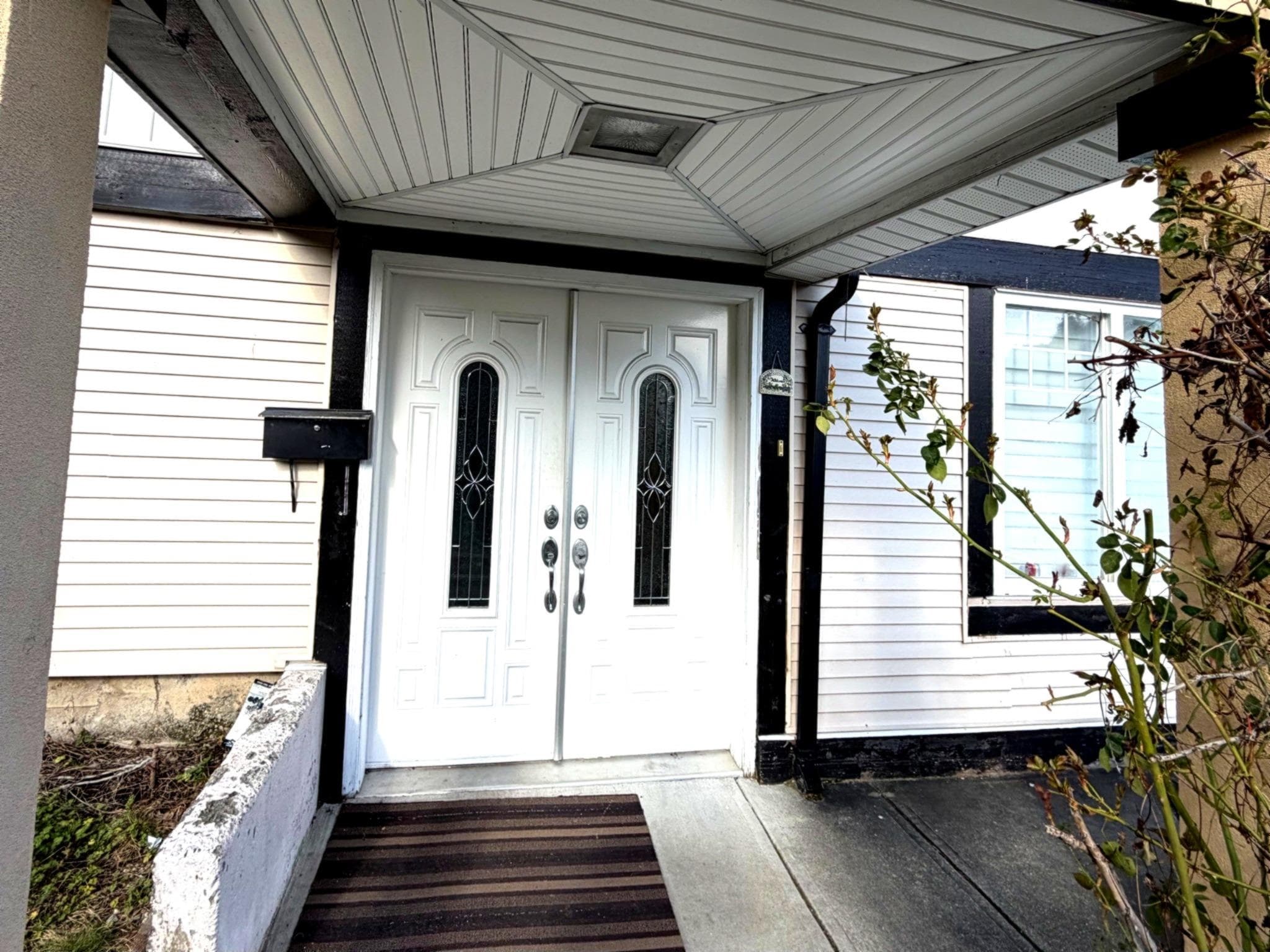 13443 91 Avenue, Surrey, V3V 1E3 — photo 2
