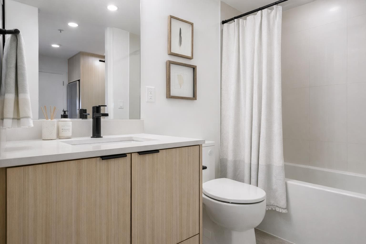 615 - 20769 Fraser Highway, Langley, V3A 0S4 — photo 3