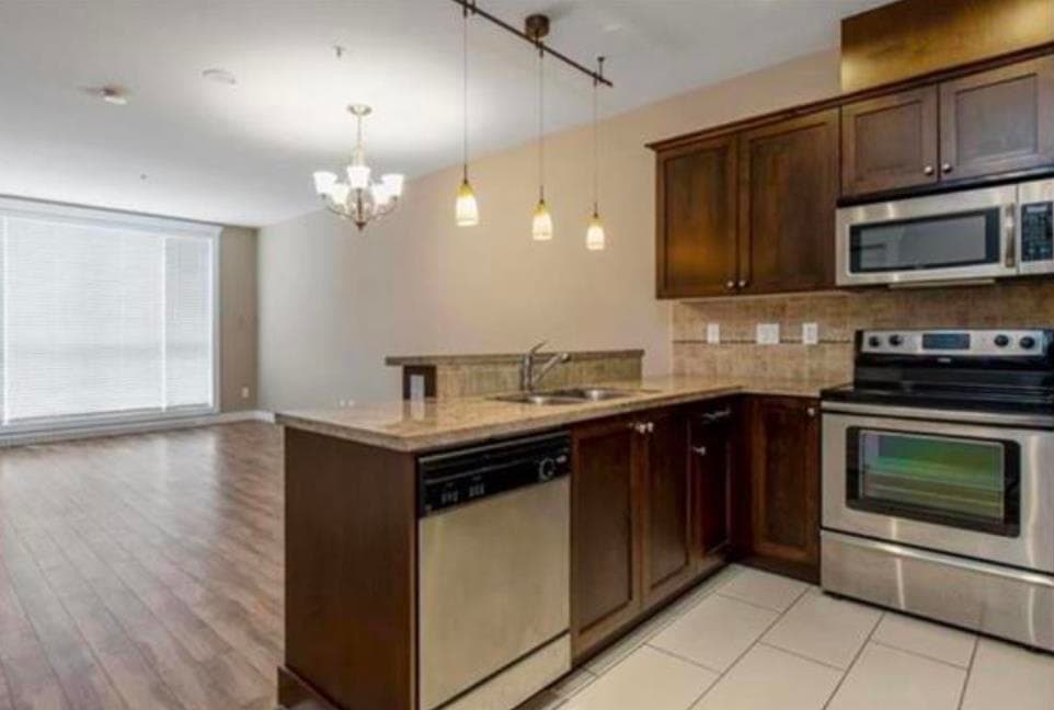 603 - 14333 104 Avenue, Surrey, V3T 0E1 — photo 4
