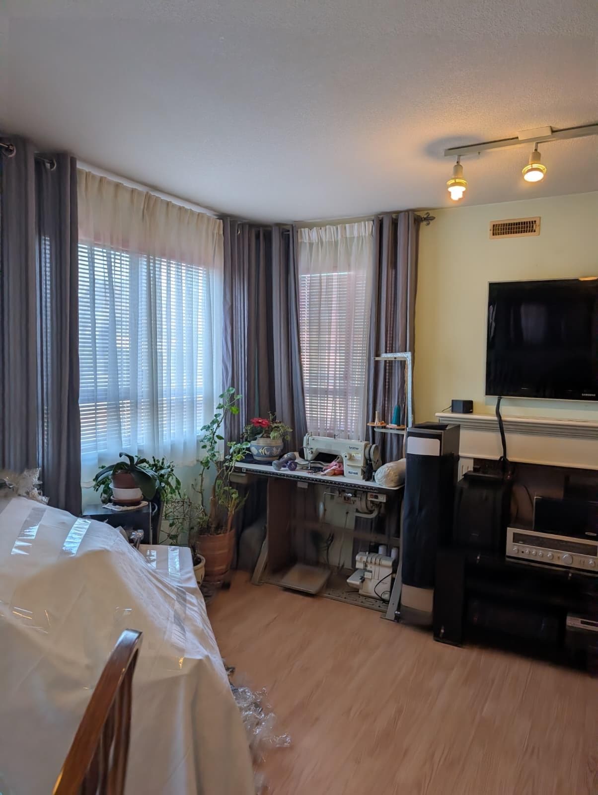 203 - 4950 Joyce Street, Vancouver, V5R 4G6 — photo 3