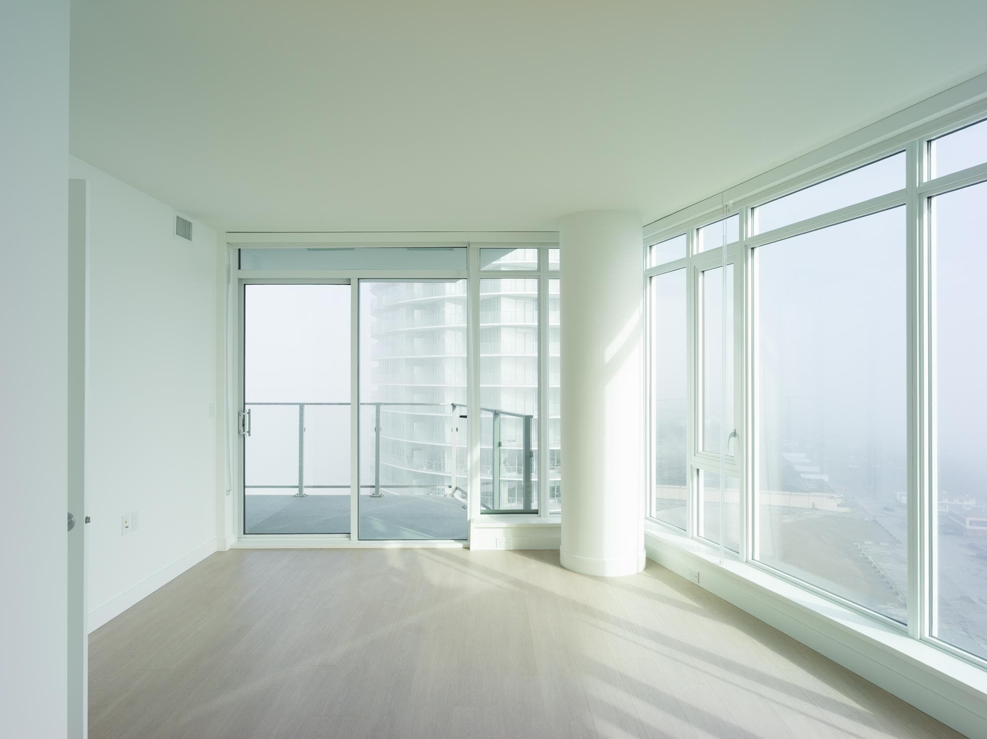 1904 - 7683 Park Crescent, Burnaby, V3N 0J4 — photo 5