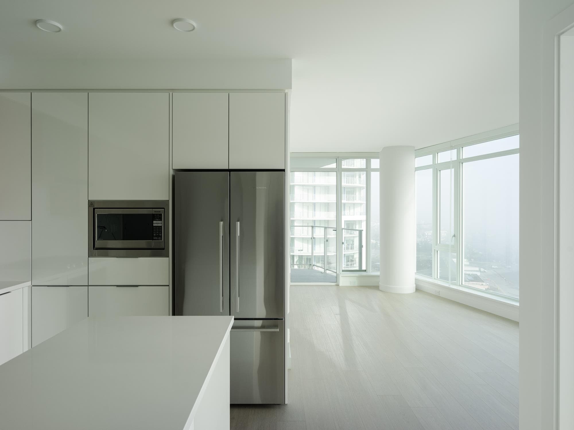 1904 - 7683 Park Crescent, Burnaby, V3N 0J4 — photo 4