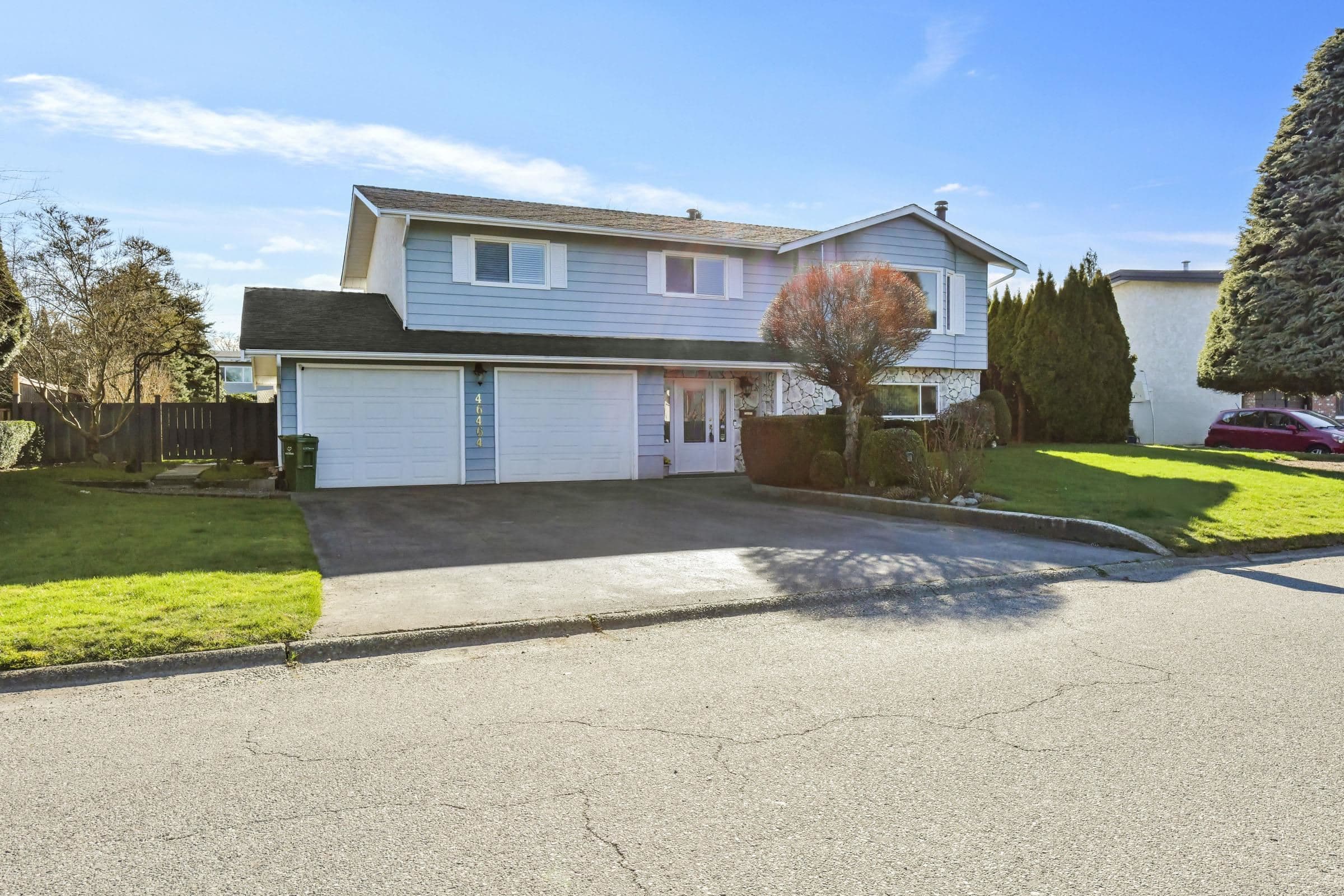 46464 Brice Road, Chilliwack, V2P 3V5 — photo 1