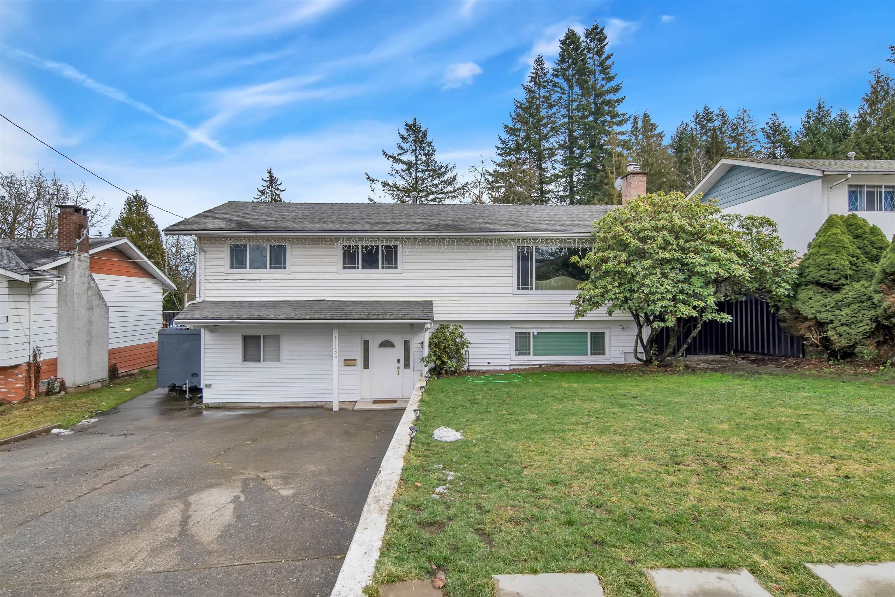 11488 140 Street, Surrey, V3R 3G8 — photo 1