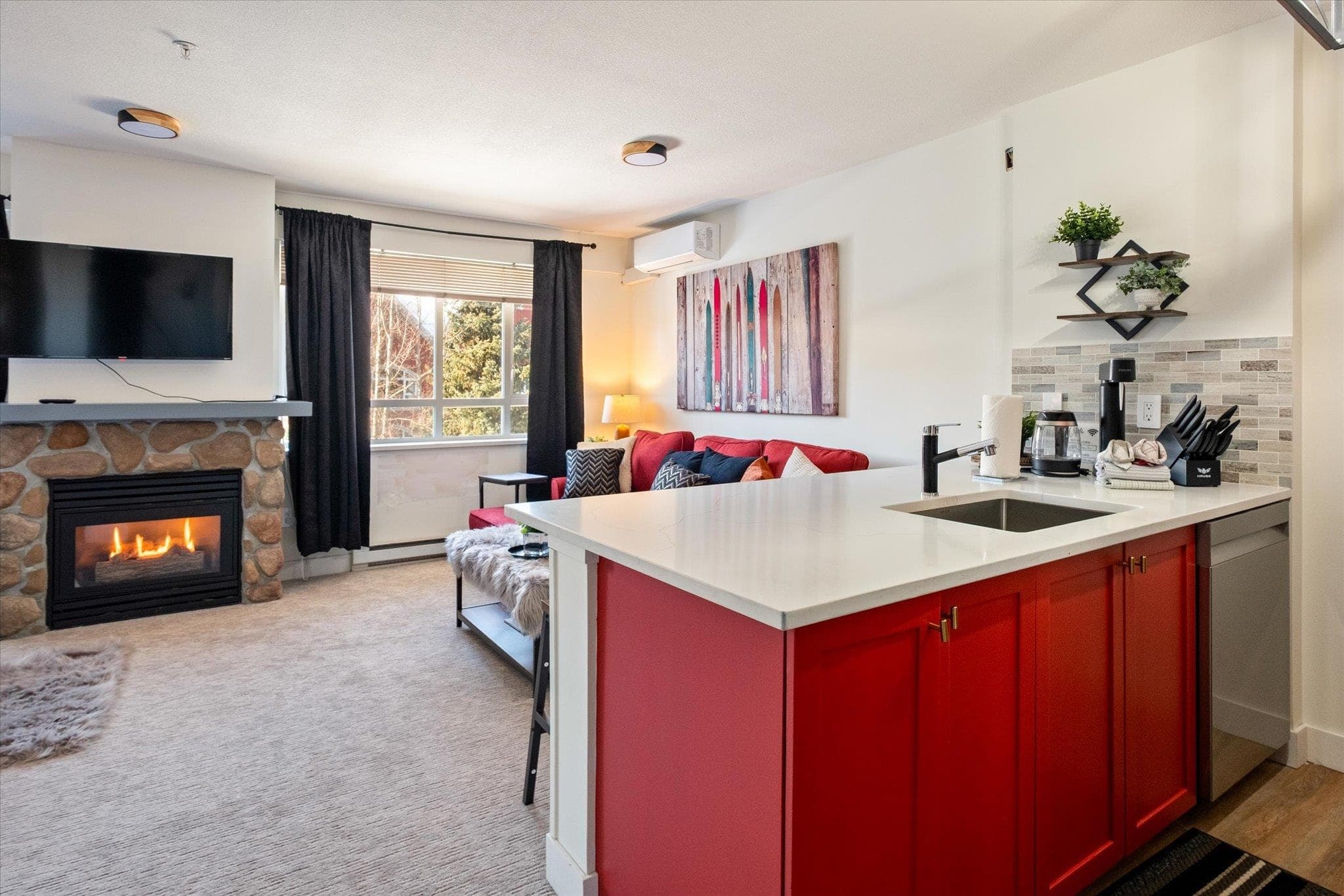 425 - 4314 Main Street, Whistler, V8E 1A8 — photo 3