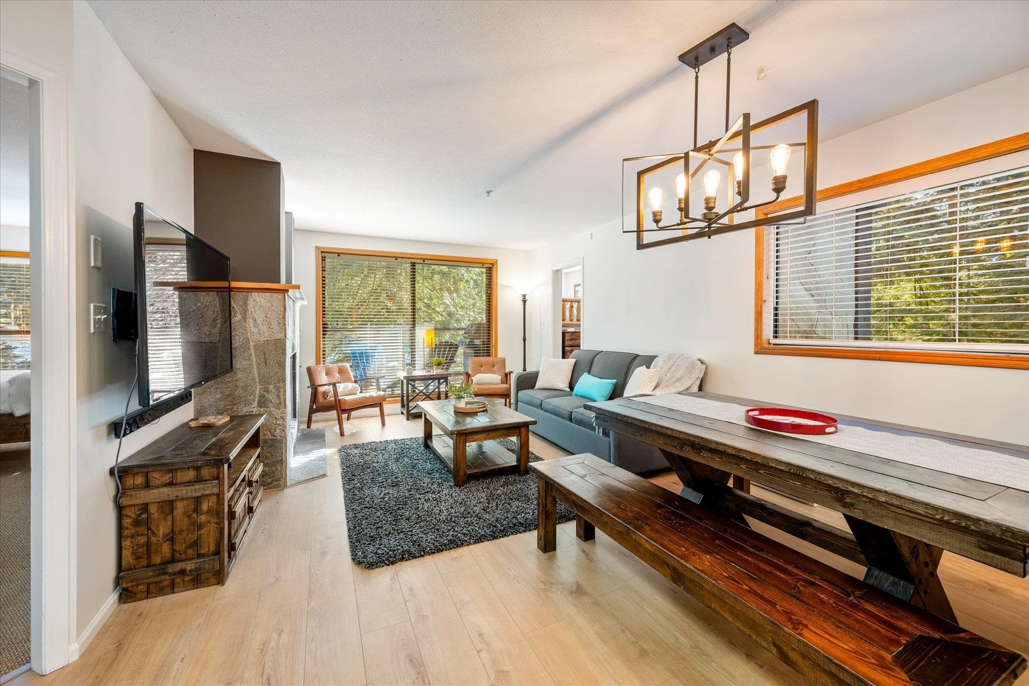 204 - 4821 Spearhead Drive, Whistler, V8E 1E8 — photo 1
