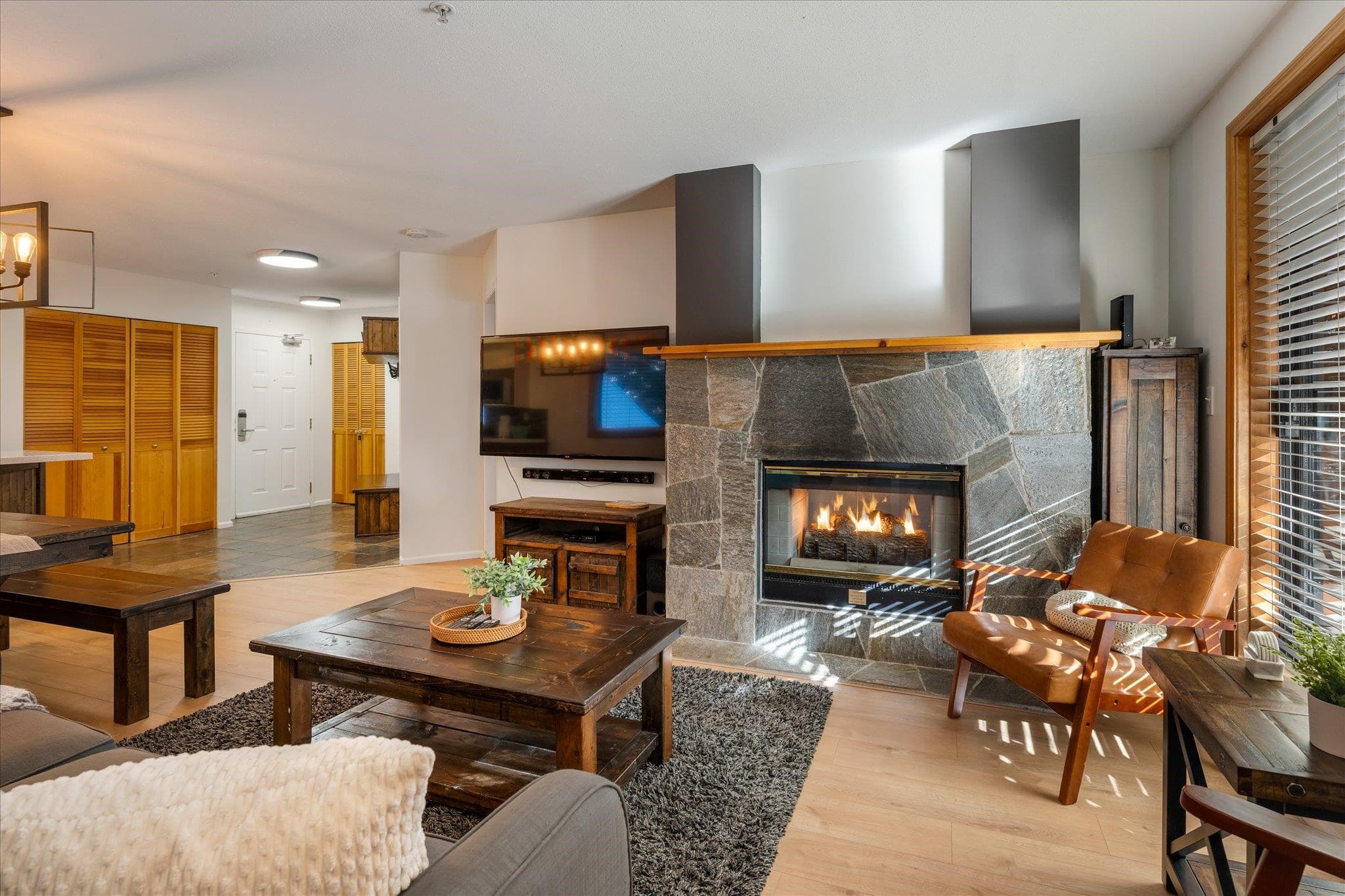 204 - 4821 Spearhead Drive, Whistler, V8E 1E8 — photo 5