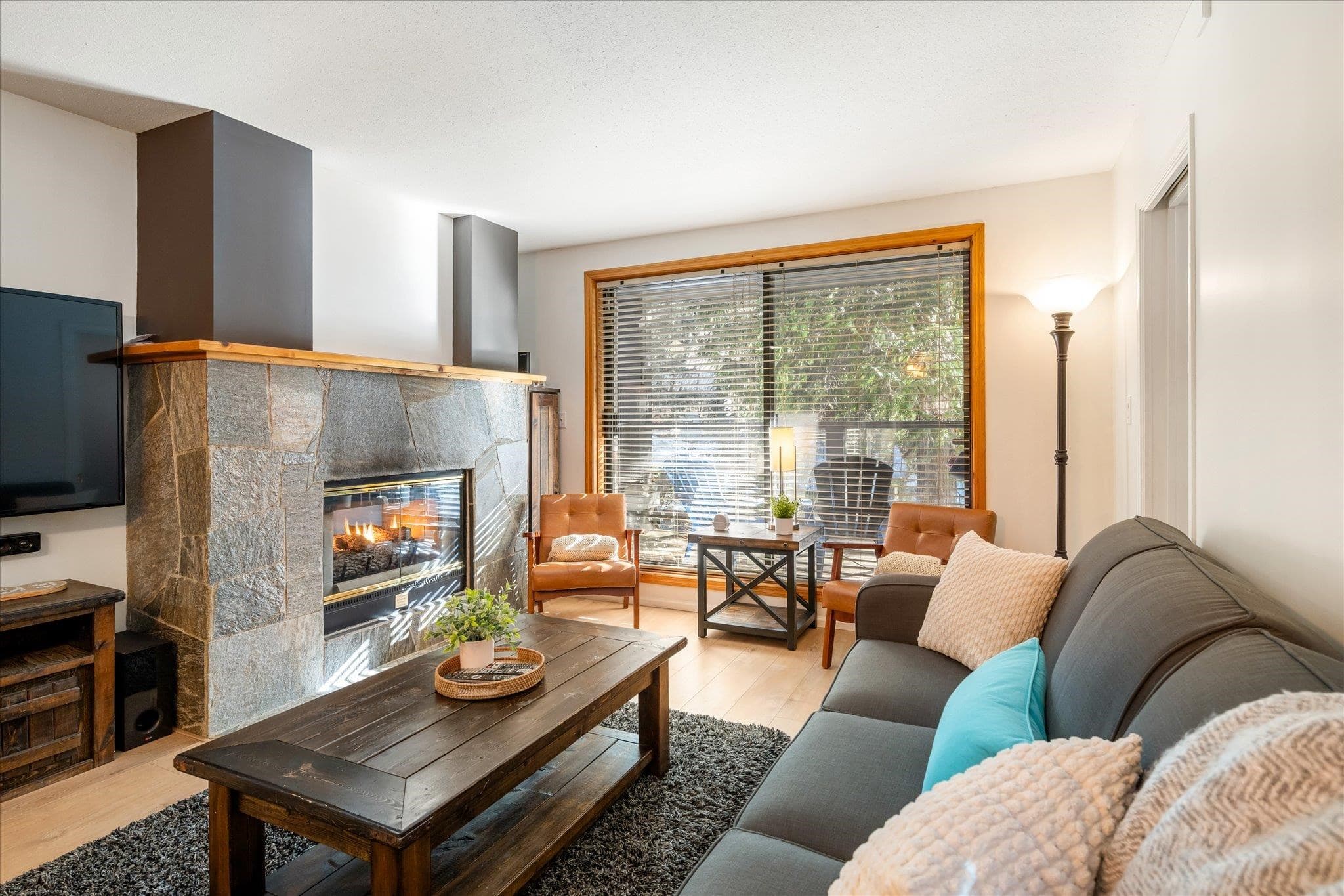 204 - 4821 Spearhead Drive, Whistler, V8E 1E8 — photo 4