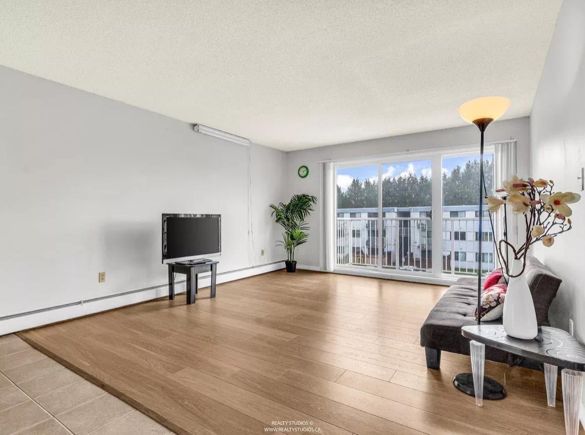 305 - 7260 Lindsay Road, Richmond, V7C 3M6 — photo 2