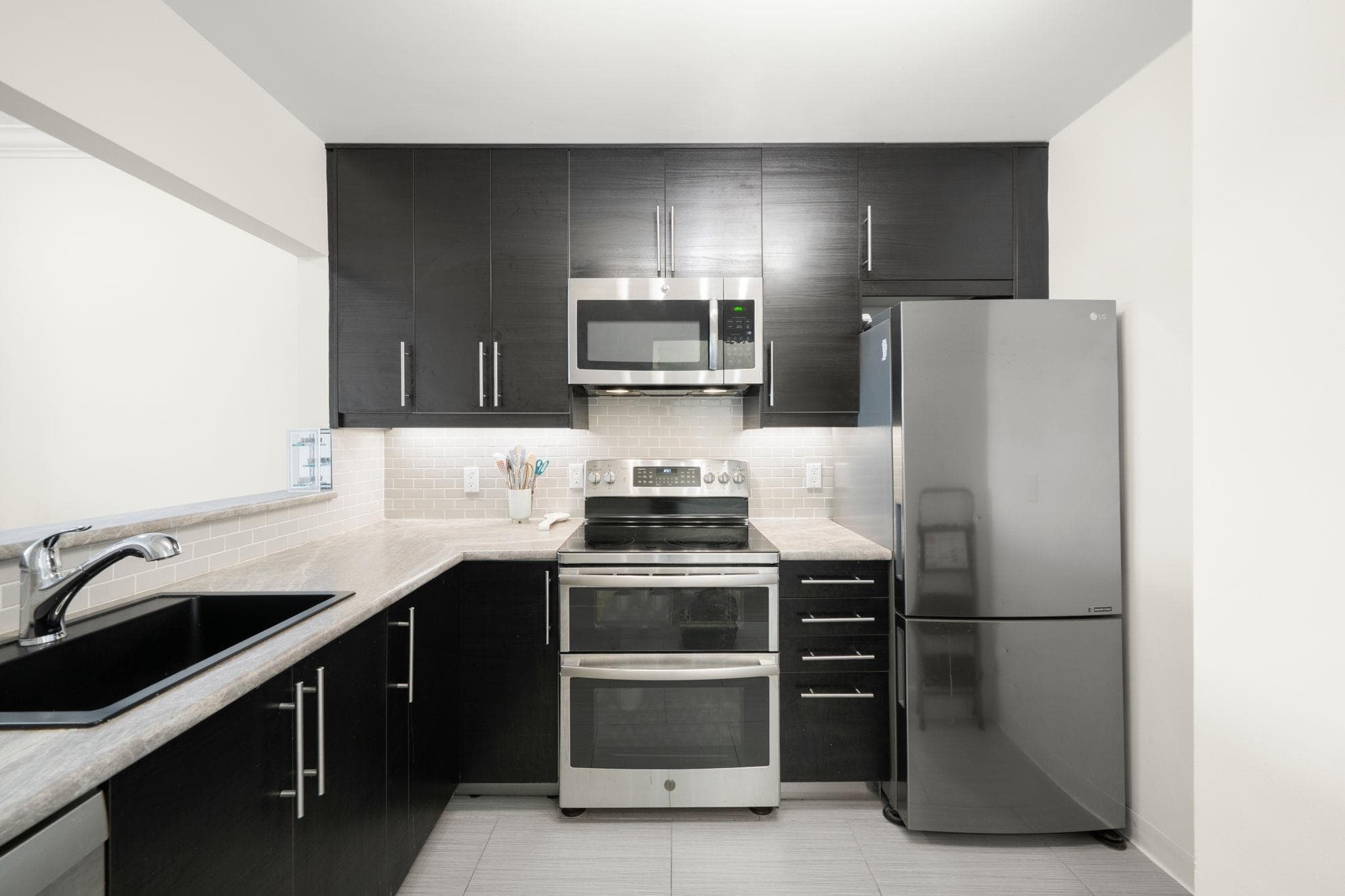 317 - 630 Roche Point Drive, North Vancouver, V7H 3A1 — photo 5