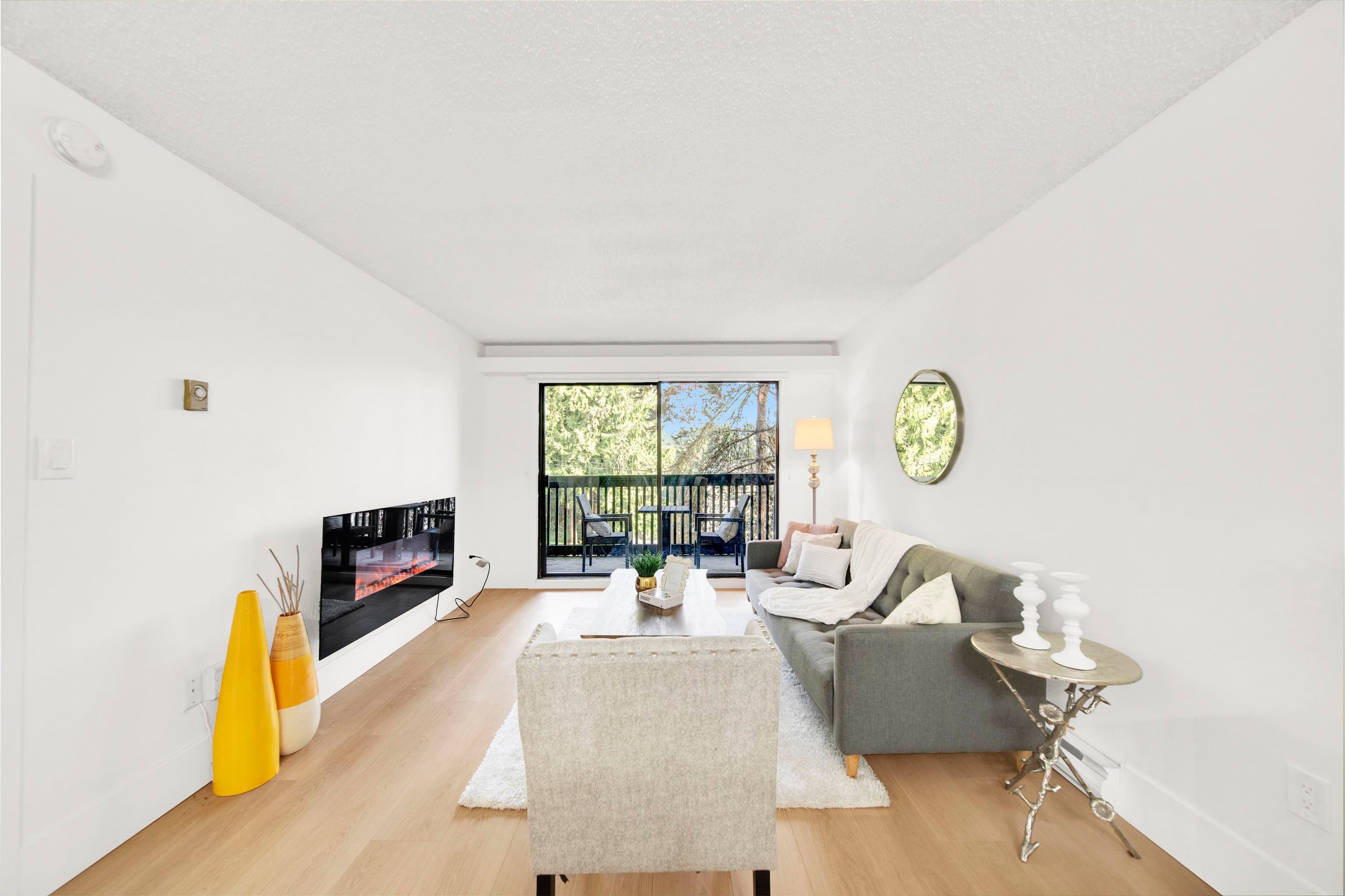 207 - 37 Agnes Street, New Westminster, V3L 5G9 — photo 3