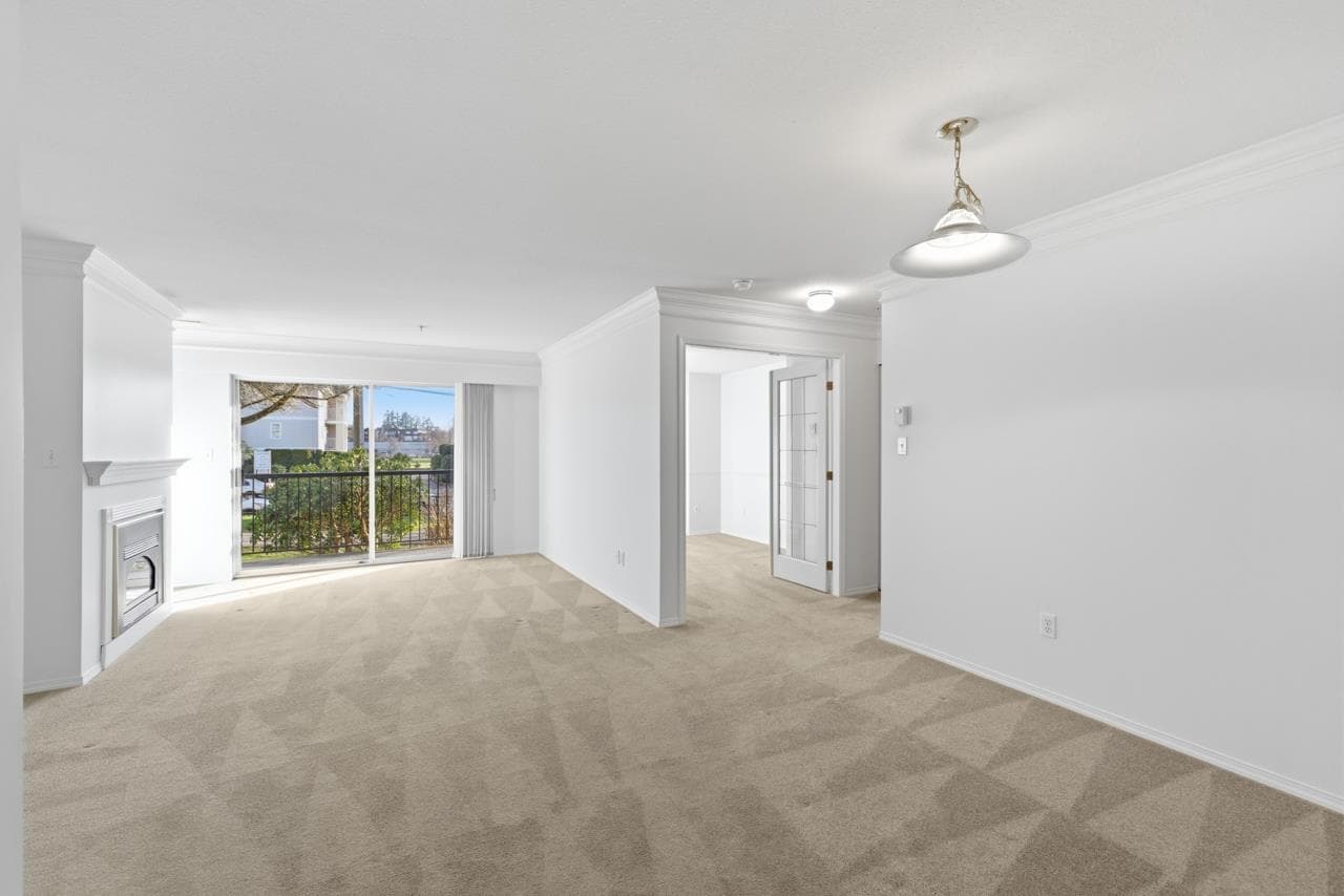 102 - 20881 56 Avenue, Langley, V3A 3Z3 — photo 4