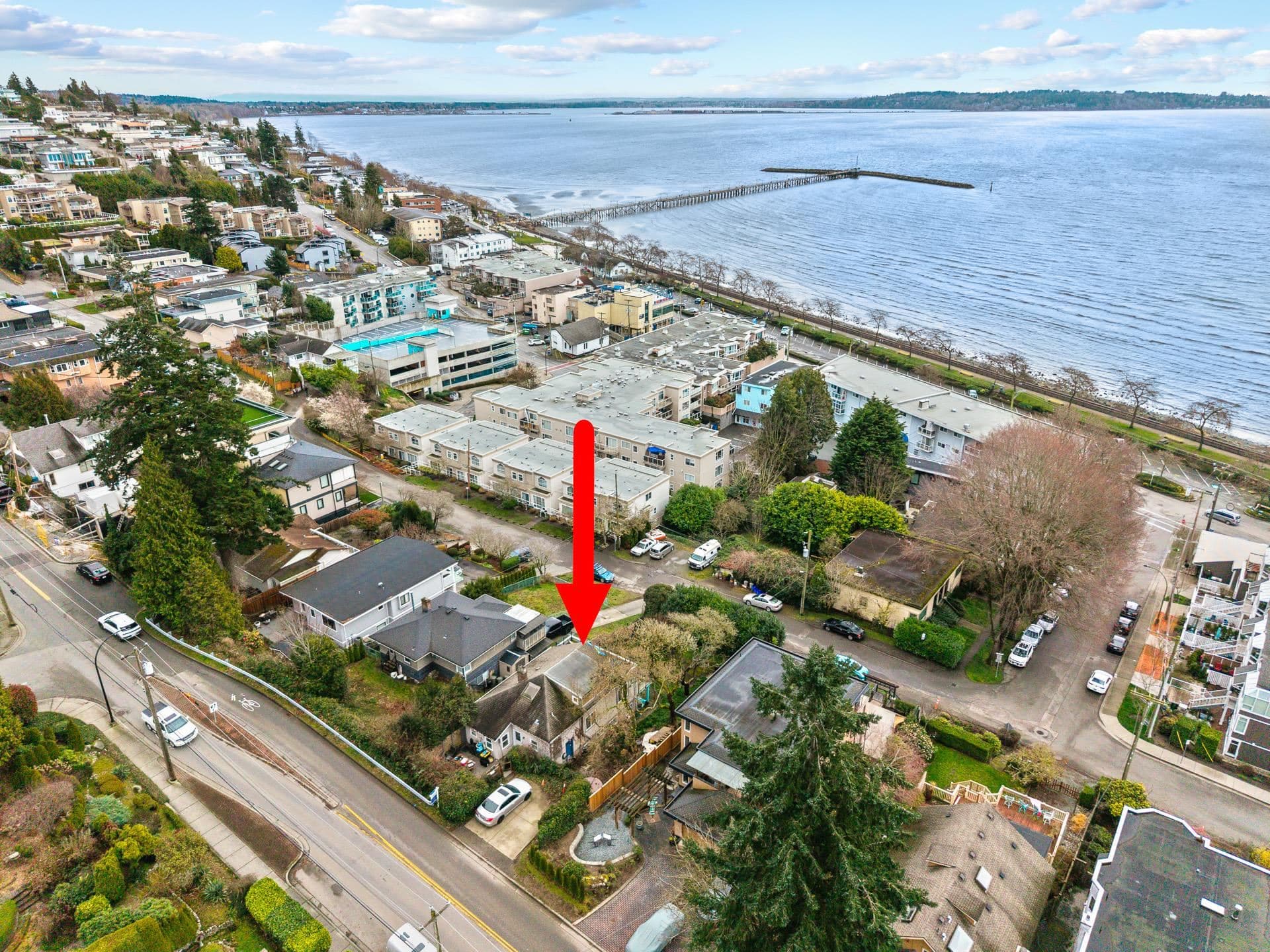 14878 Buena Vista Avenue, White Rock, V4B 1X4 — photo 5