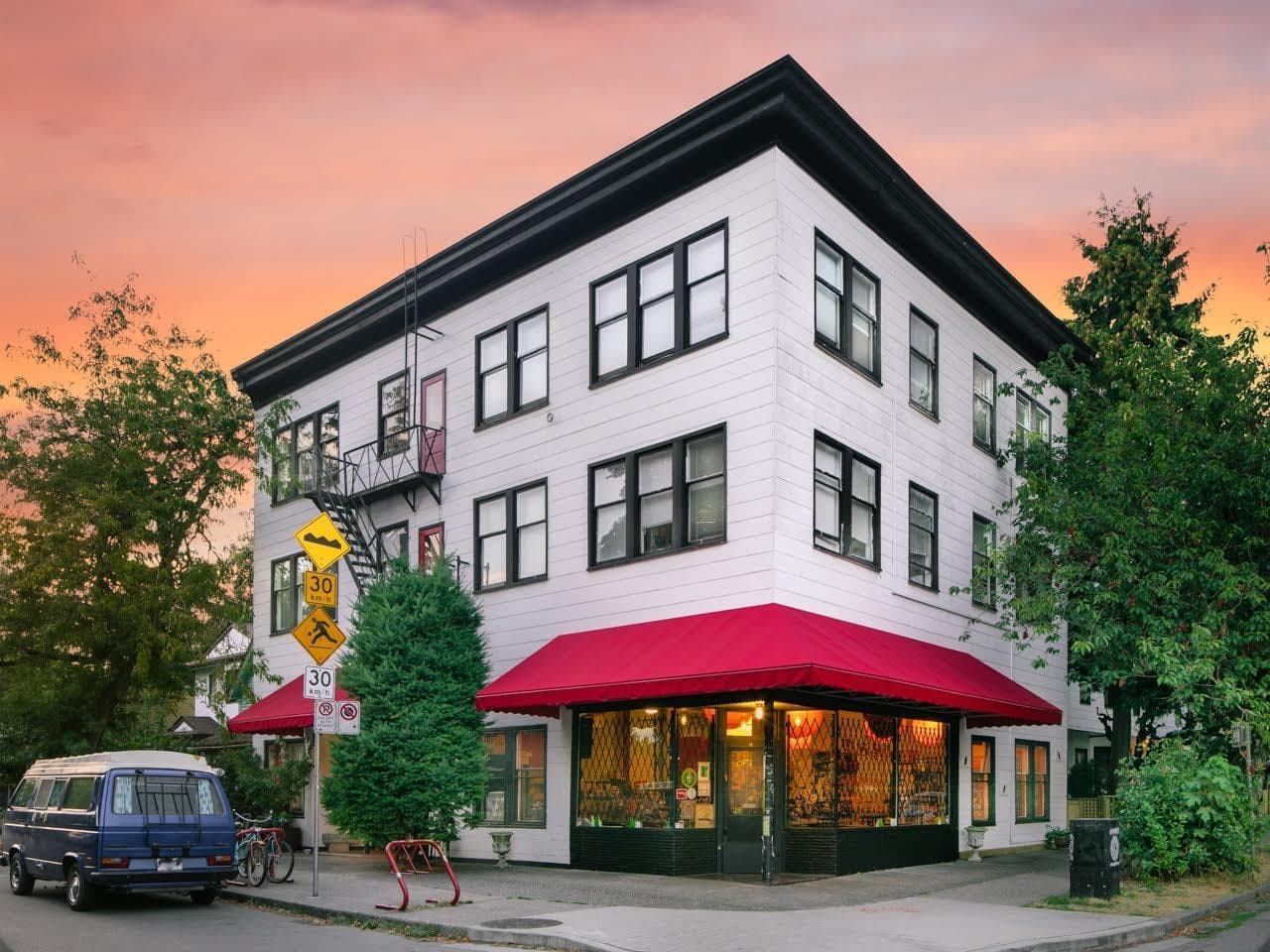795 Keefer Street, Vancouver, V6A 1Y6 — photo 1