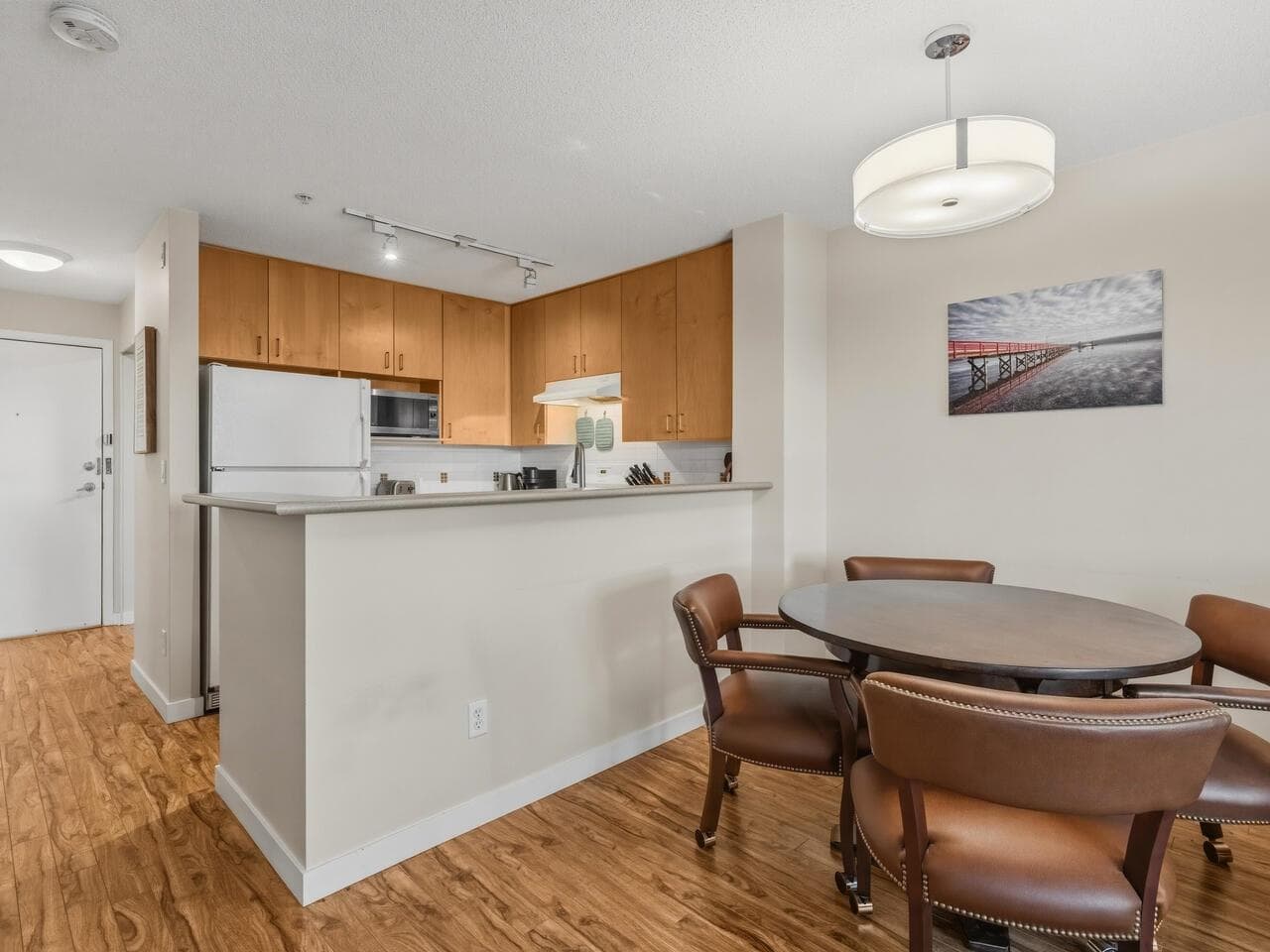402 - 124 W 3rd Street, North Vancouver, V7M 1E8 — photo 4