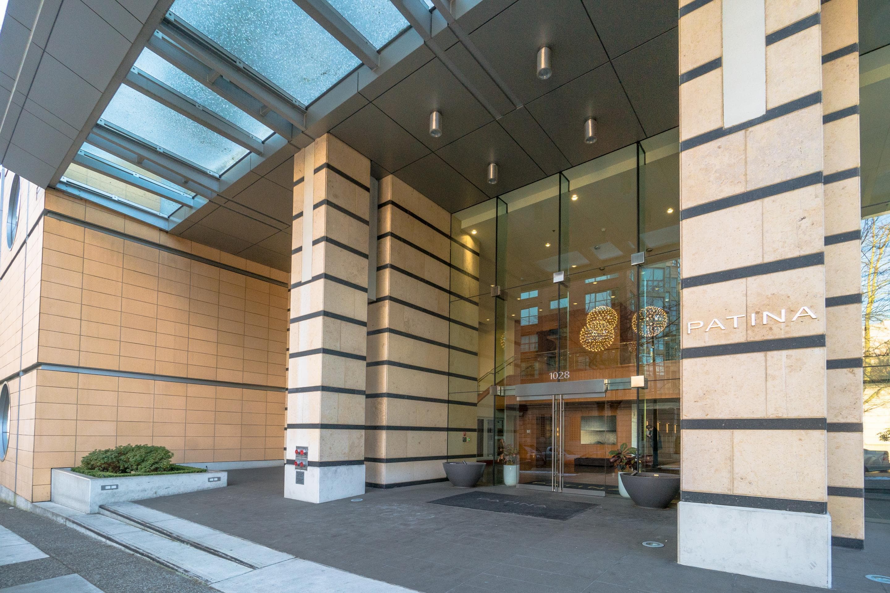 908 - 1028 Barclay Street, Vancouver, V6E 0B1 — photo 2