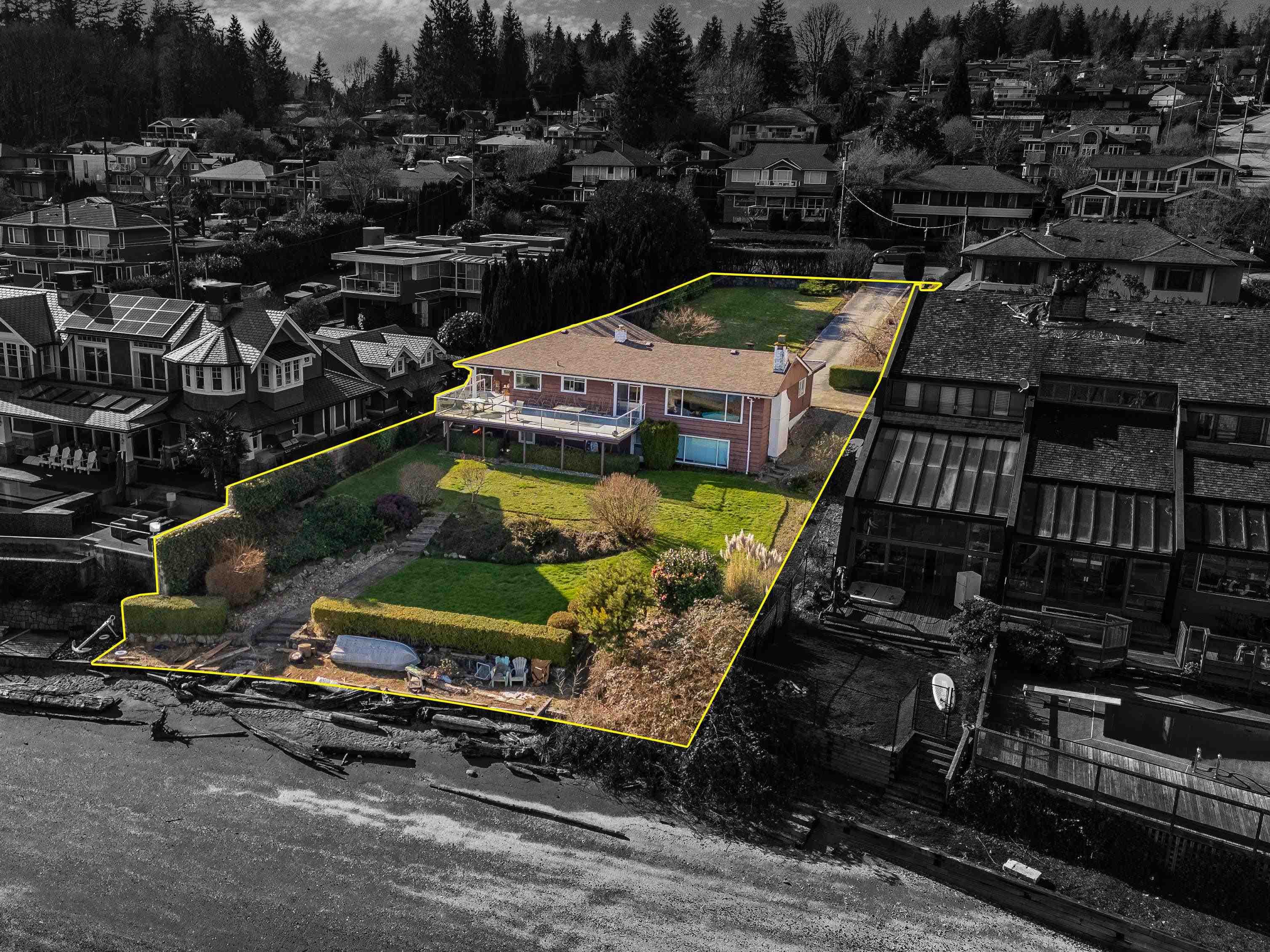 450 Beachview Drive, North Vancouver, V7G 1P7 — photo 4