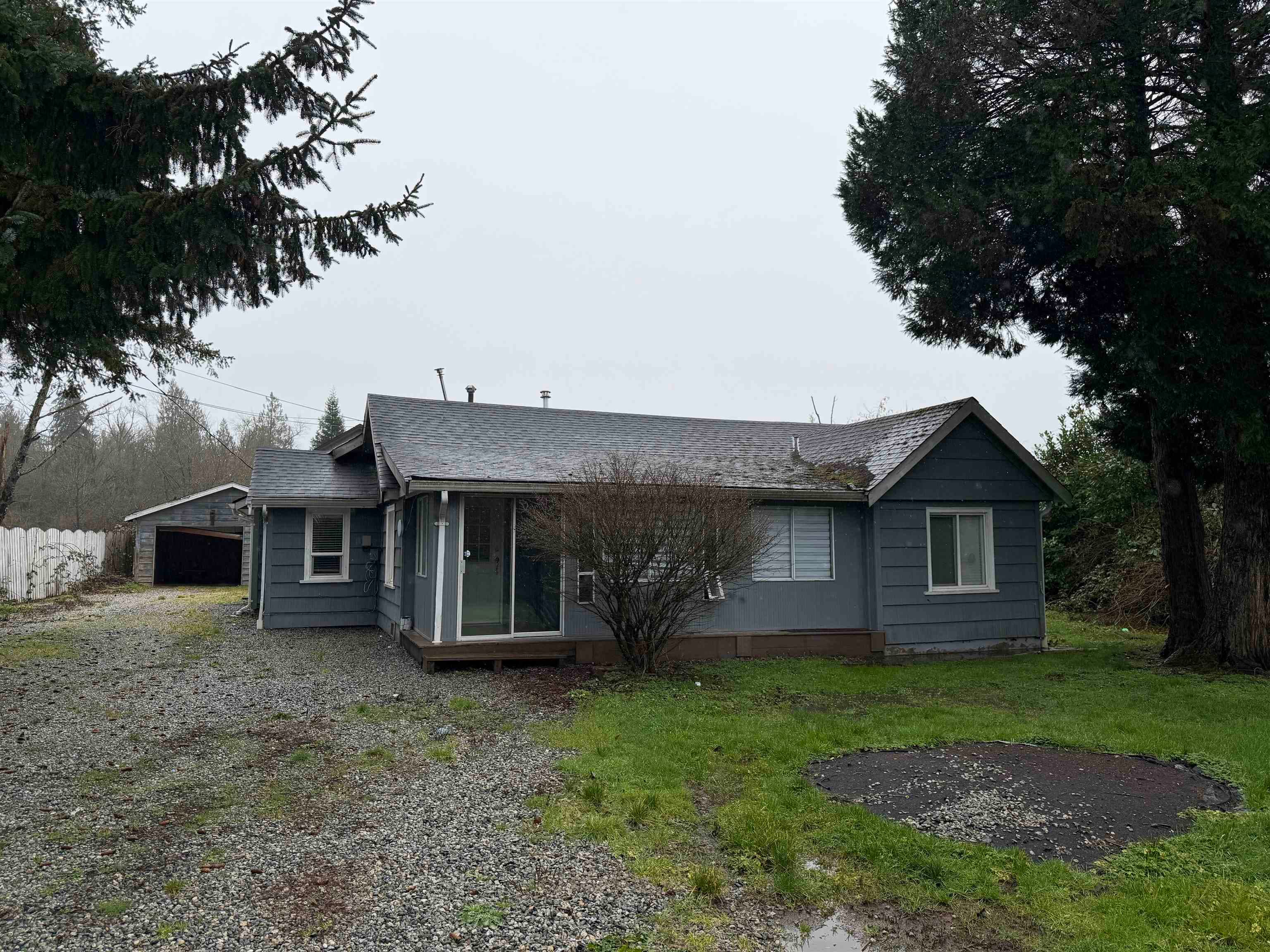 11394 240 Street, Maple Ridge, V2W 0B4 — photo 2