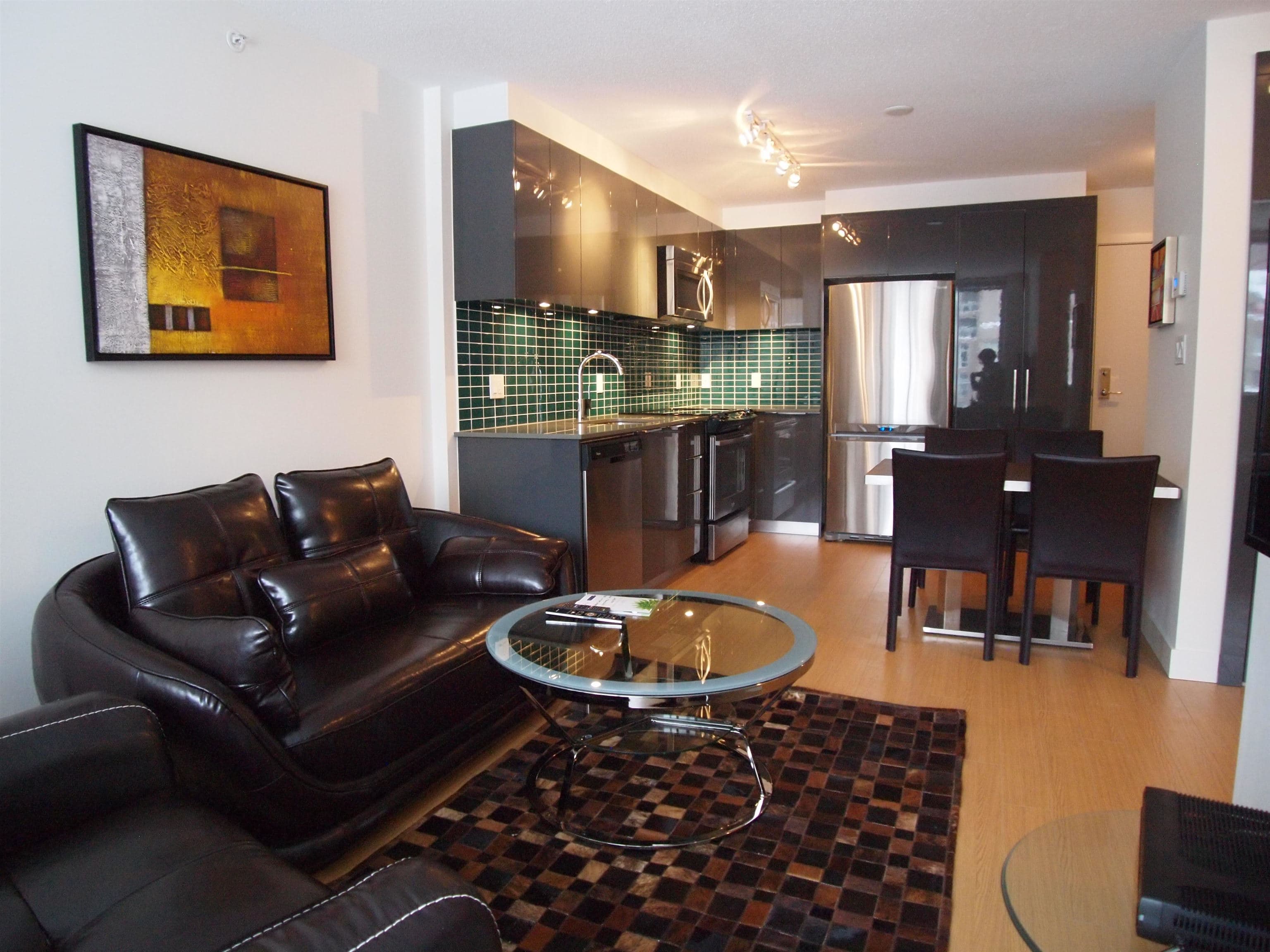 503 - 1325 Rolston Street, Vancouver, V6B 0M2 — photo 2
