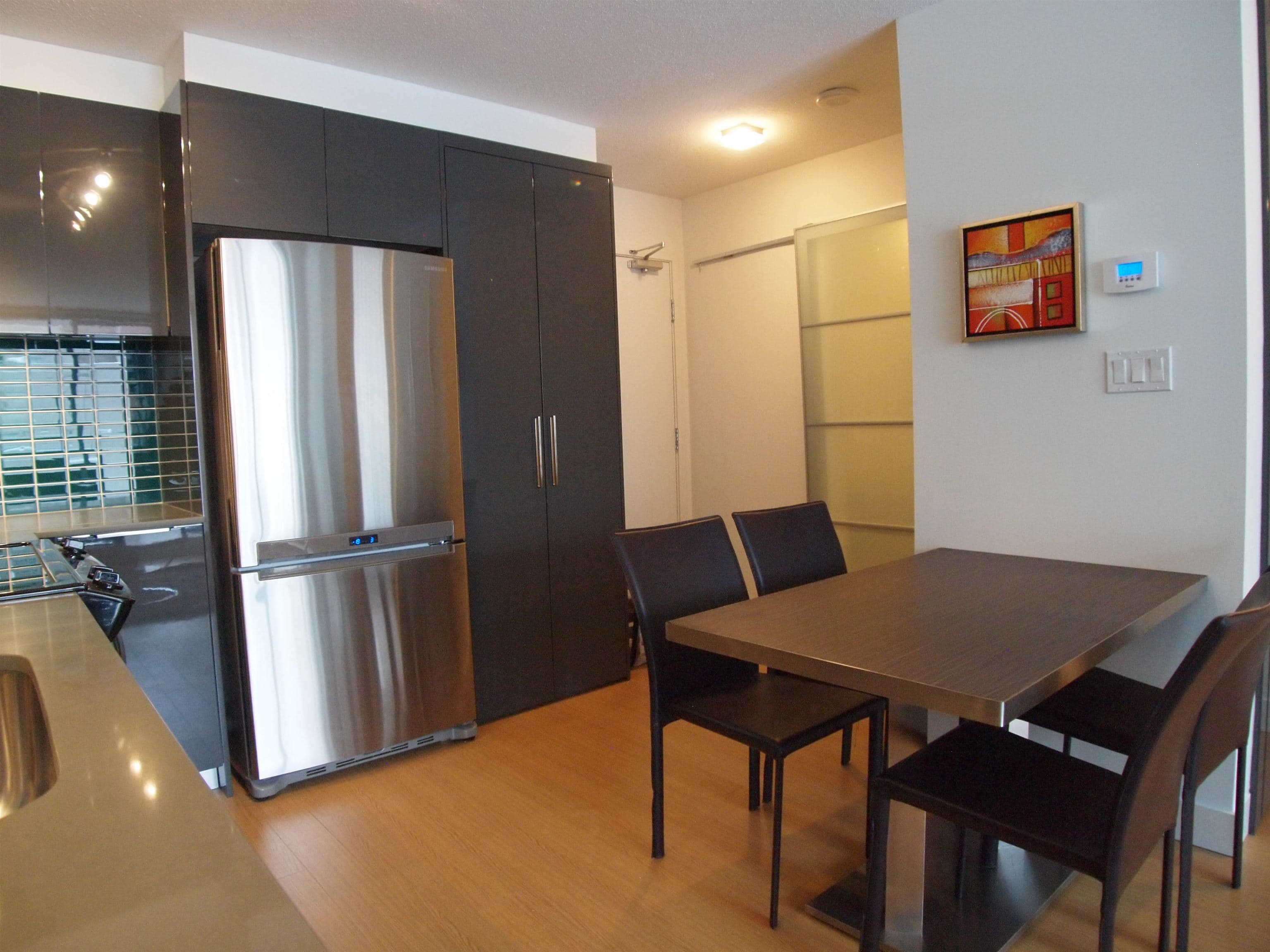503 - 1325 Rolston Street, Vancouver, V6B 0M2 — photo 4