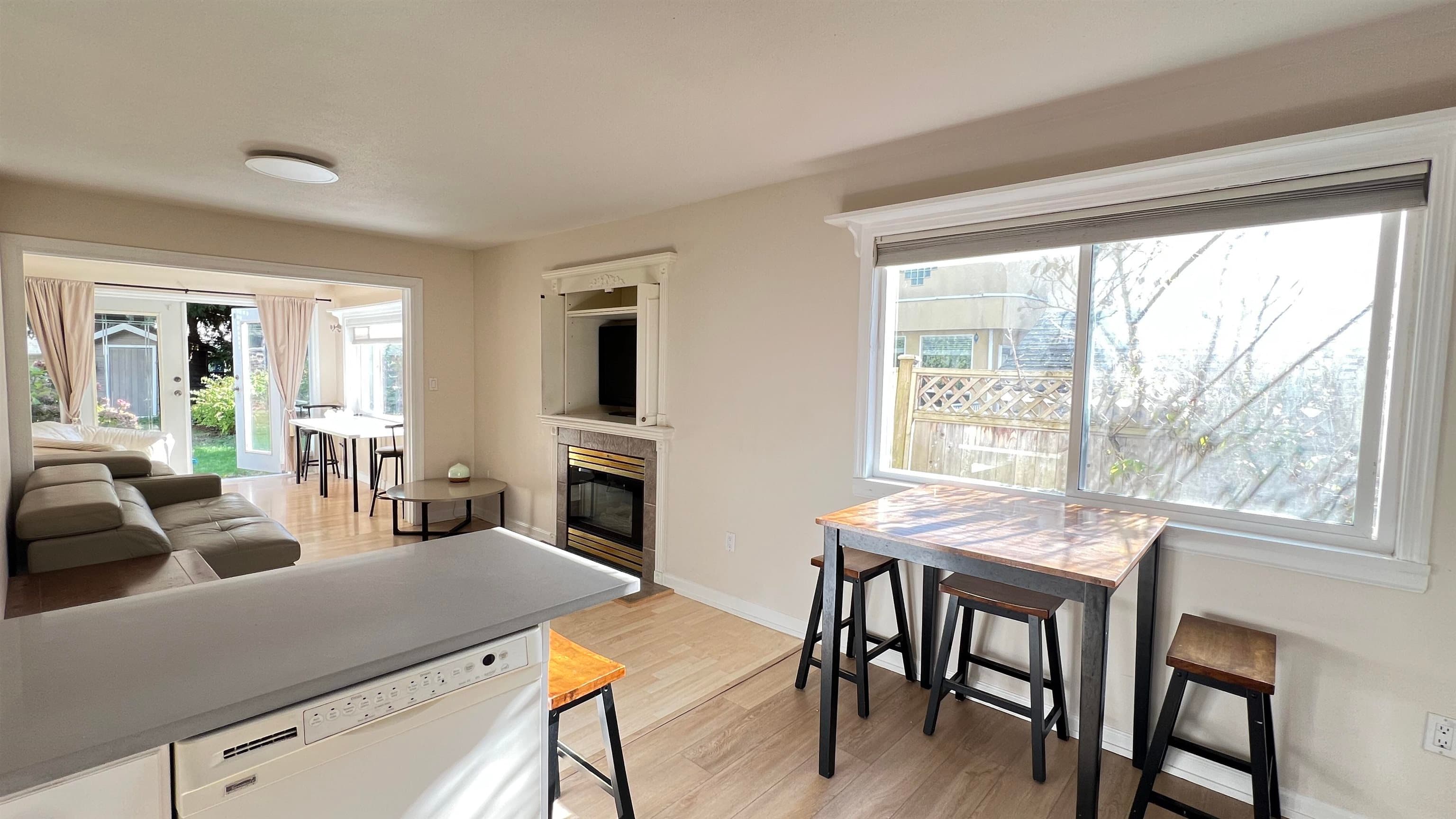 1522 Nichol Road, White Rock, V4B 3J8 — photo 5