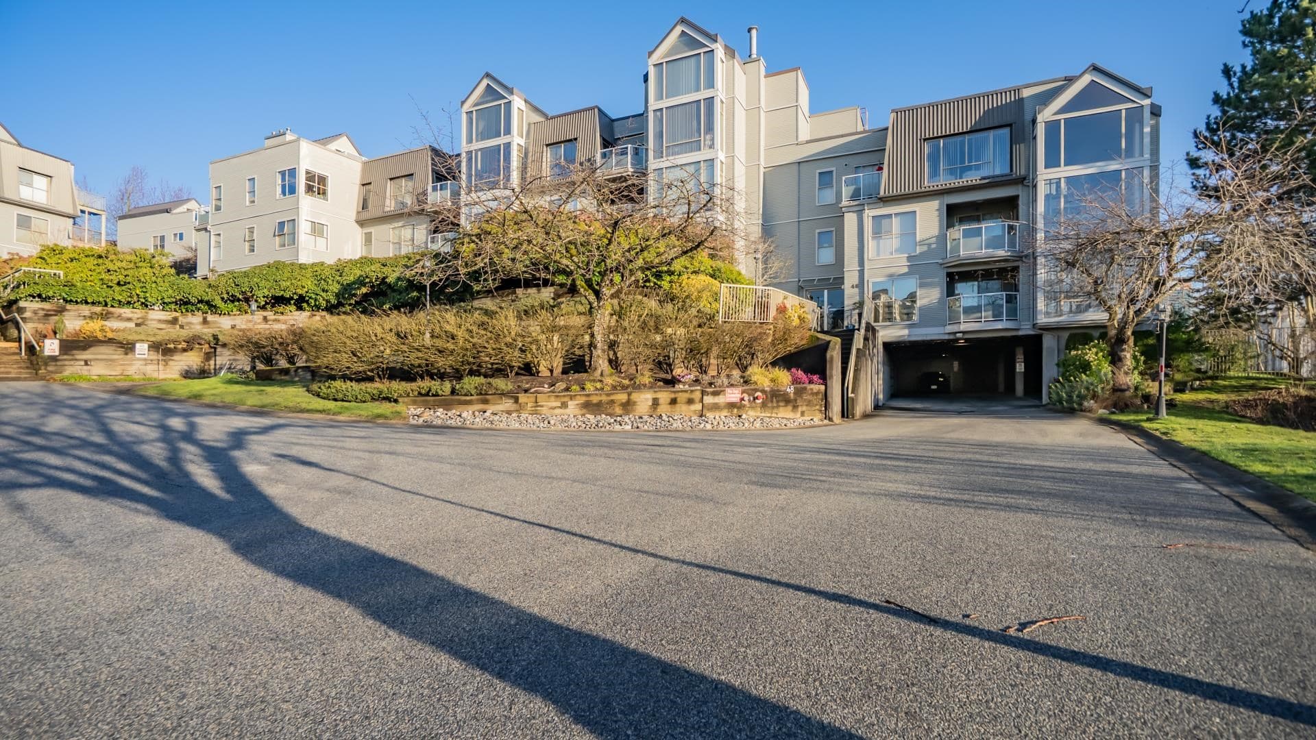 306 - 48 Richmond Street, New Westminster, V3L 5P4 — photo 1