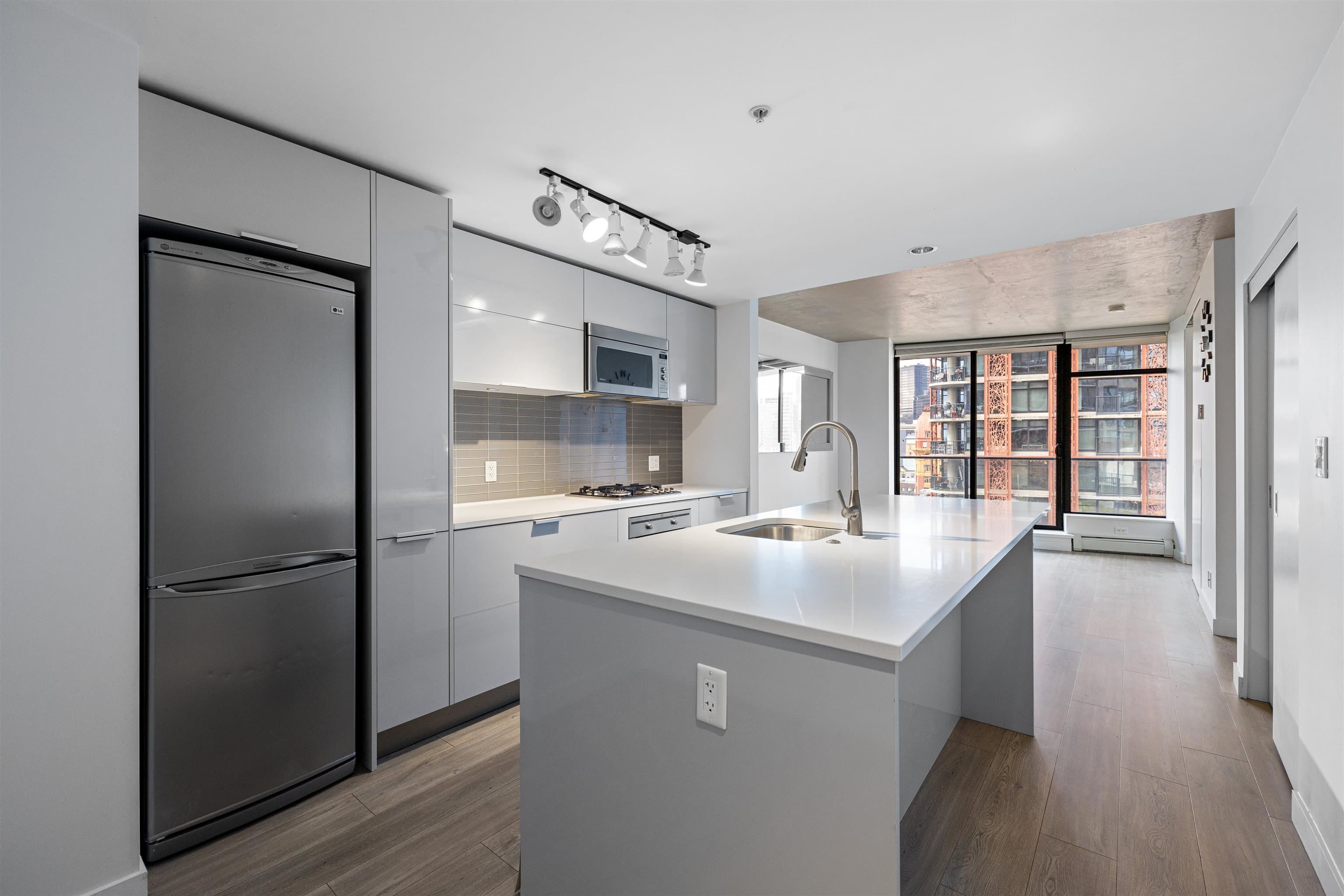1407 - 108 W Cordova Street, Vancouver, V6B 0G5 — photo 3