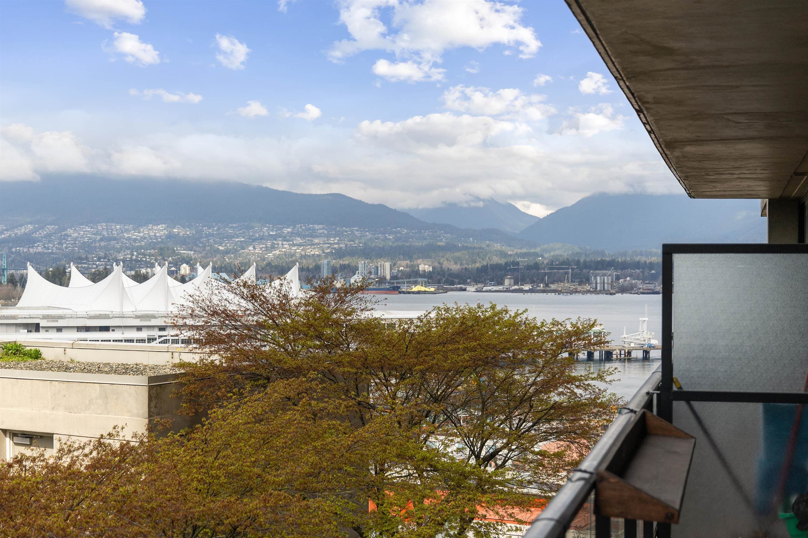 1407 - 108 W Cordova Street, Vancouver, V6B 0G5 — photo 1