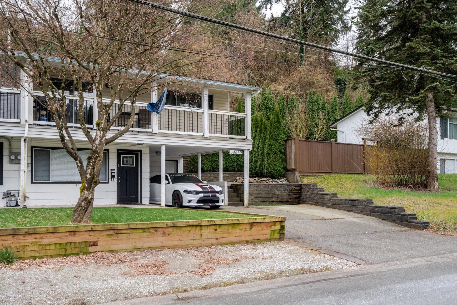 A - 34660 Immel Street, Abbotsford, V2S 4T7 — photo 3