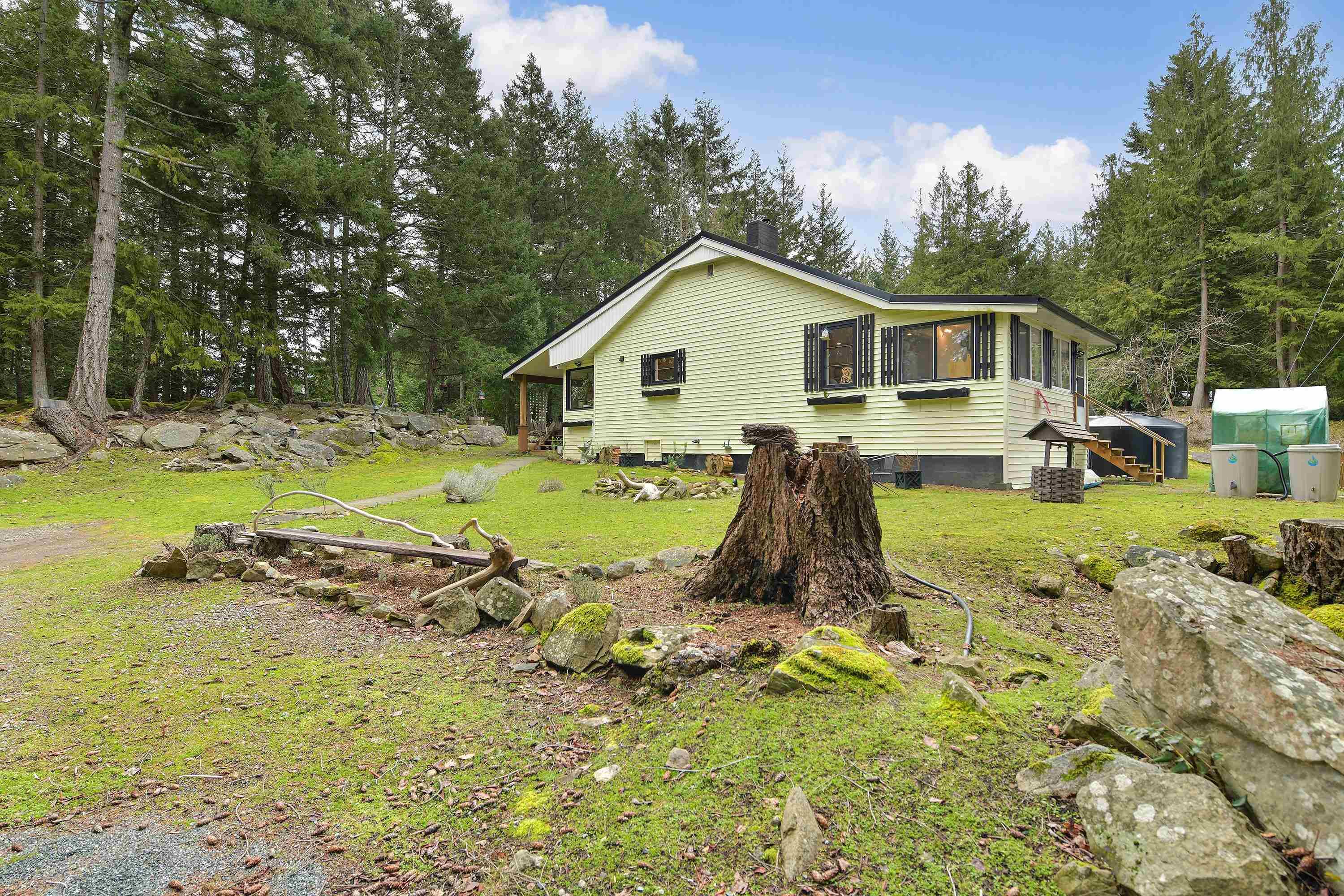 370 Campbell Bay Road, Mayne Island, V0N 2J1 — photo 5