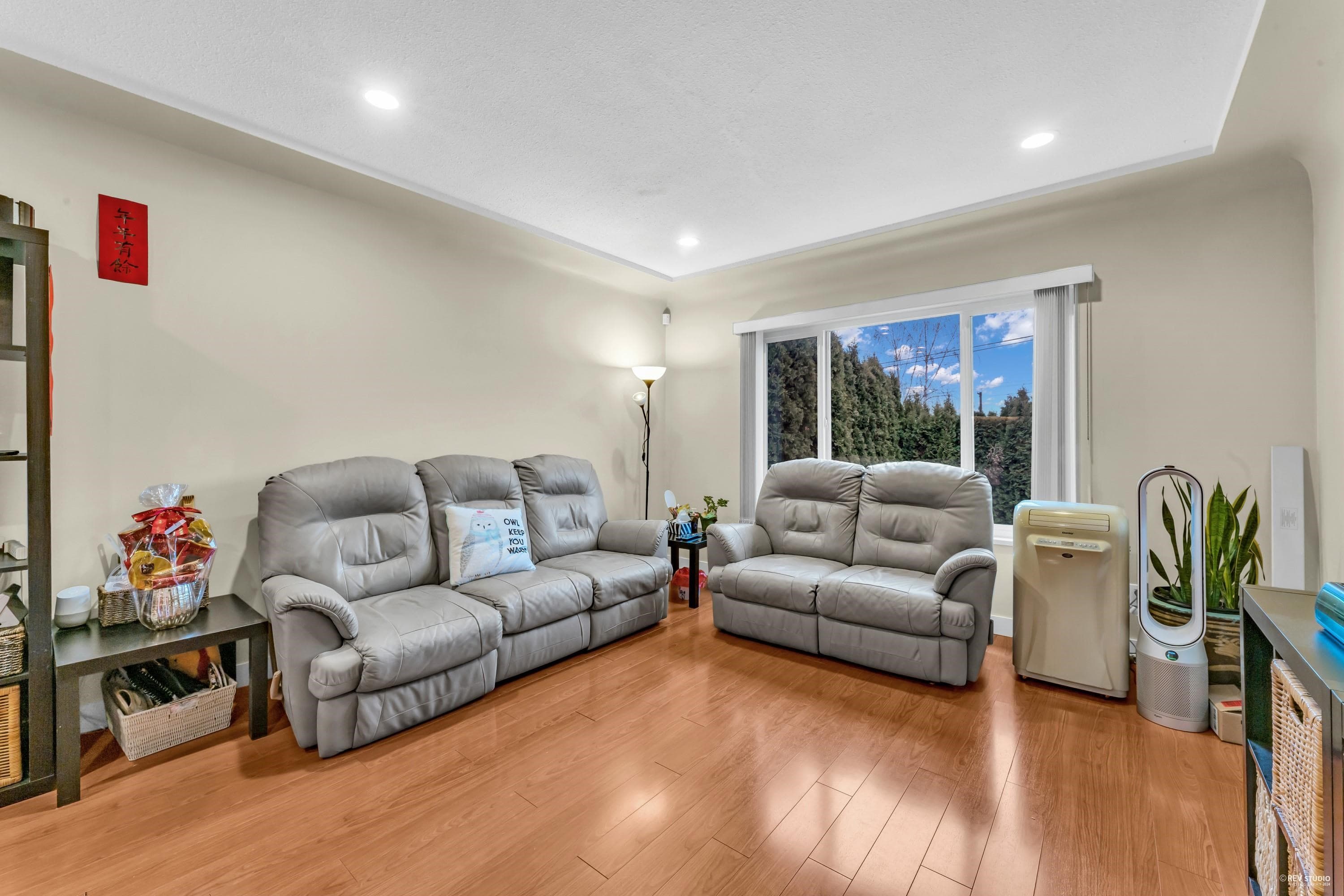 3951 Slocan Street, Vancouver, V5R 1Y7 — photo 3