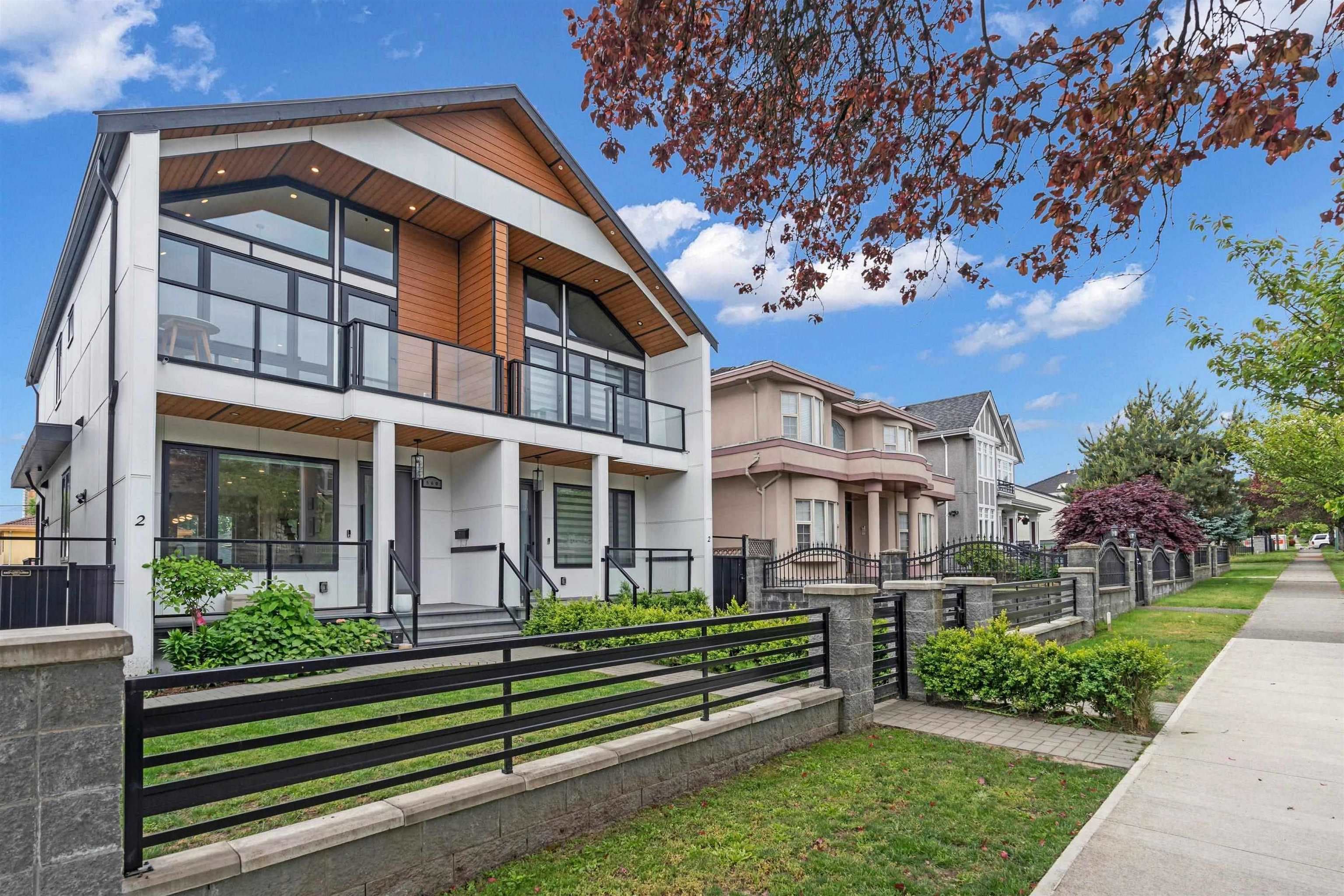 1 - 560 W 63rd Avenue, Vancouver, V6P 2G8 — photo 1