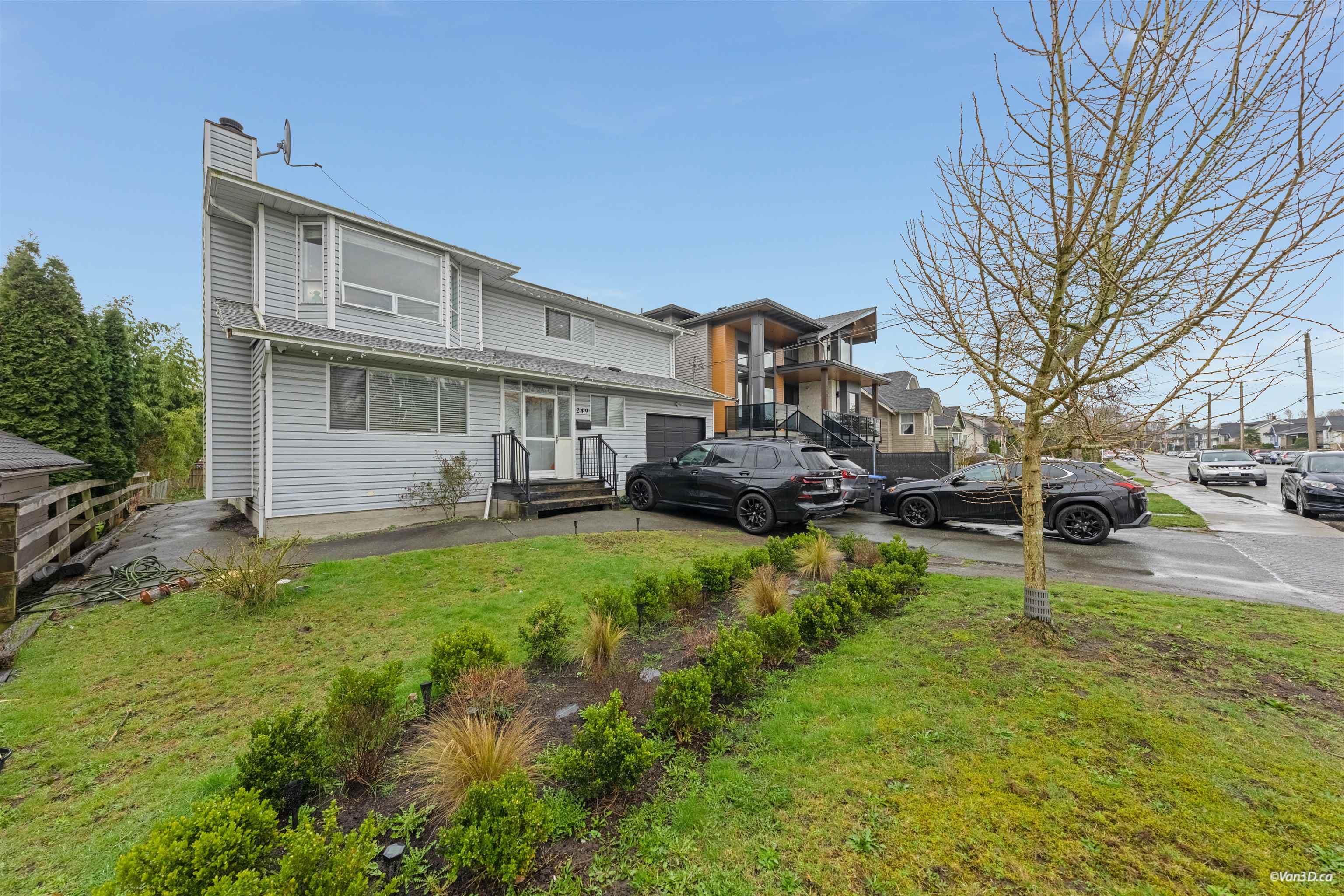 249 Pembina Street, New Westminster, V3M 5J3 — photo 2