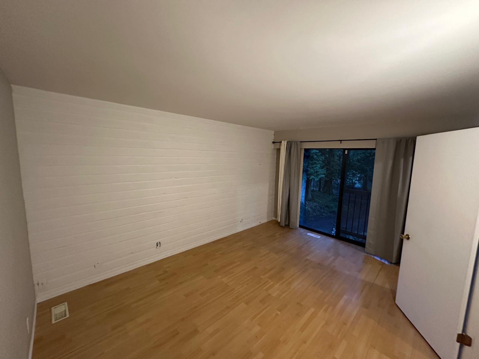 2618 206 Street, Langley, V2Z 2C2 — photo 2