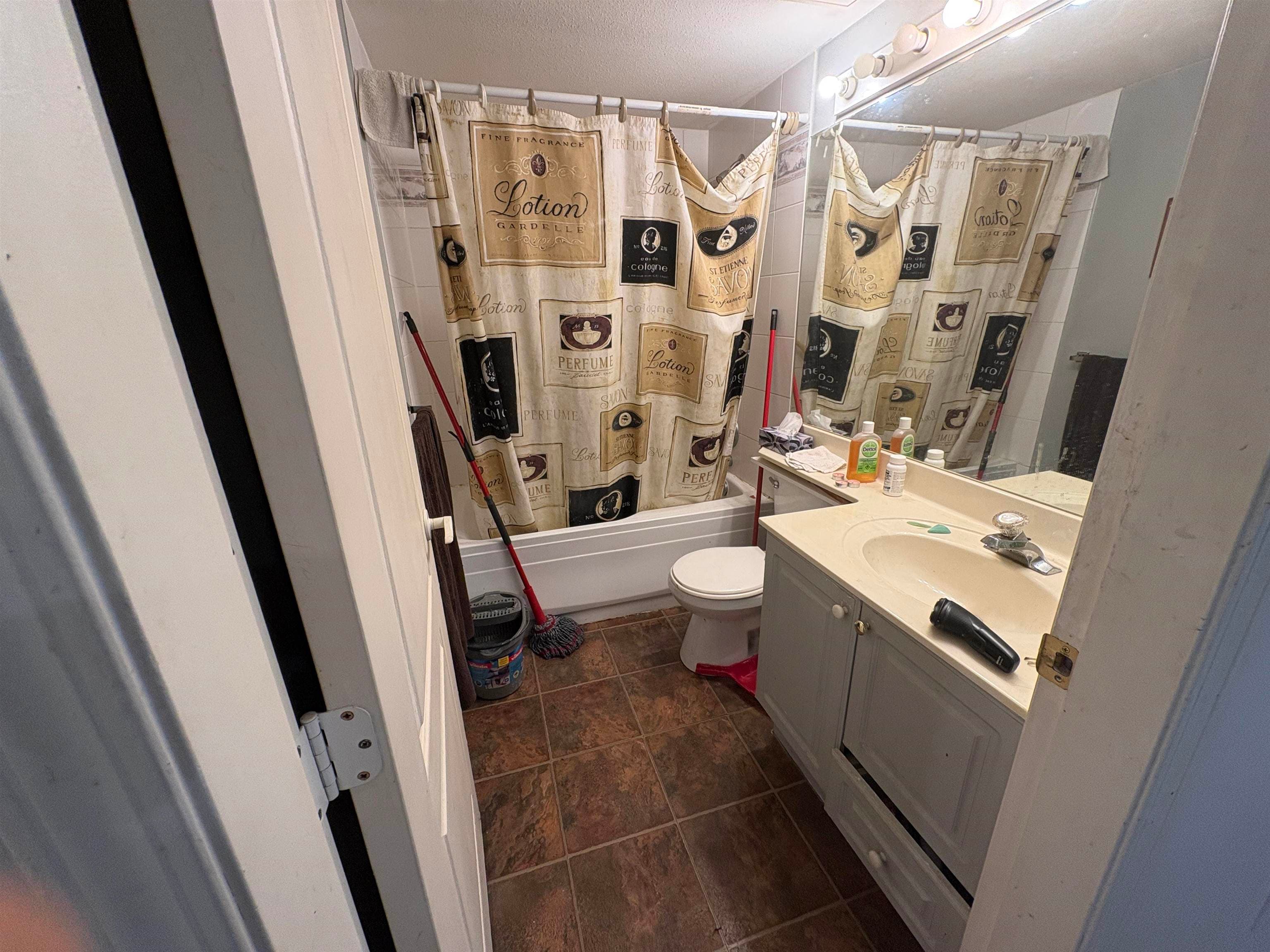 305 - 1035 Auckland Street, New Westminster, V3M 1K9 — photo 5