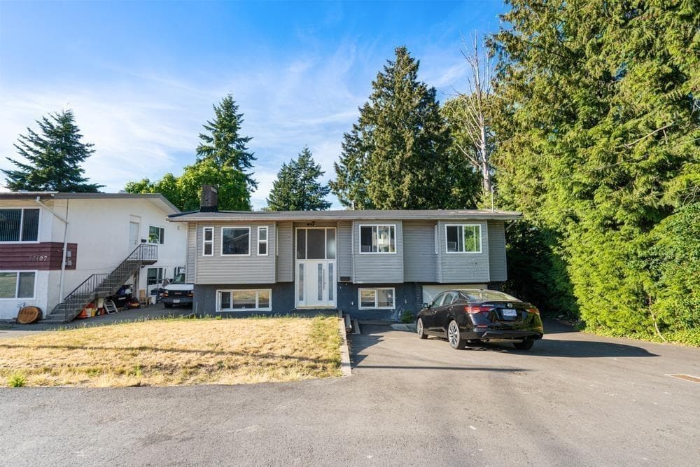 13115 107a Avenue, Surrey, V3T 2G9 — photo 1
