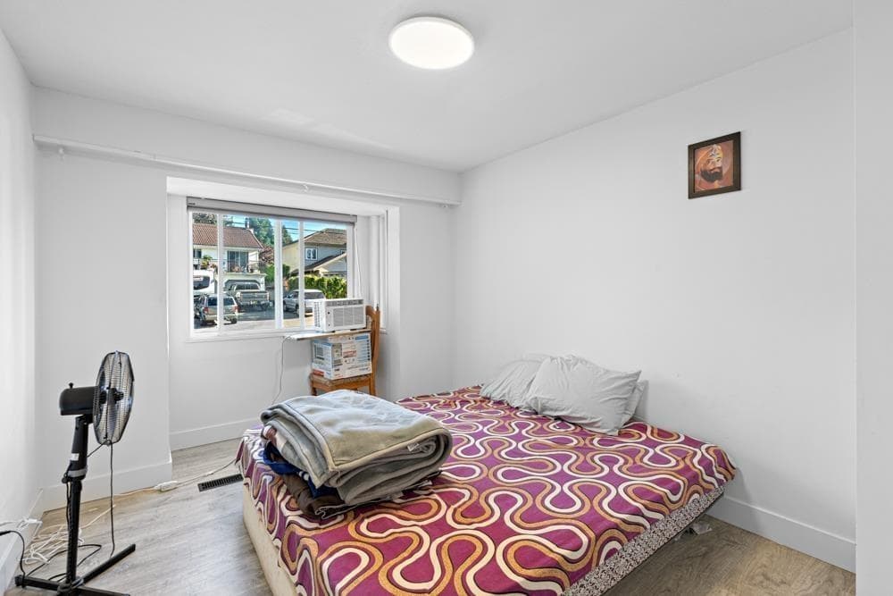 13115 107a Avenue, Surrey, V3T 2G9 — photo 5