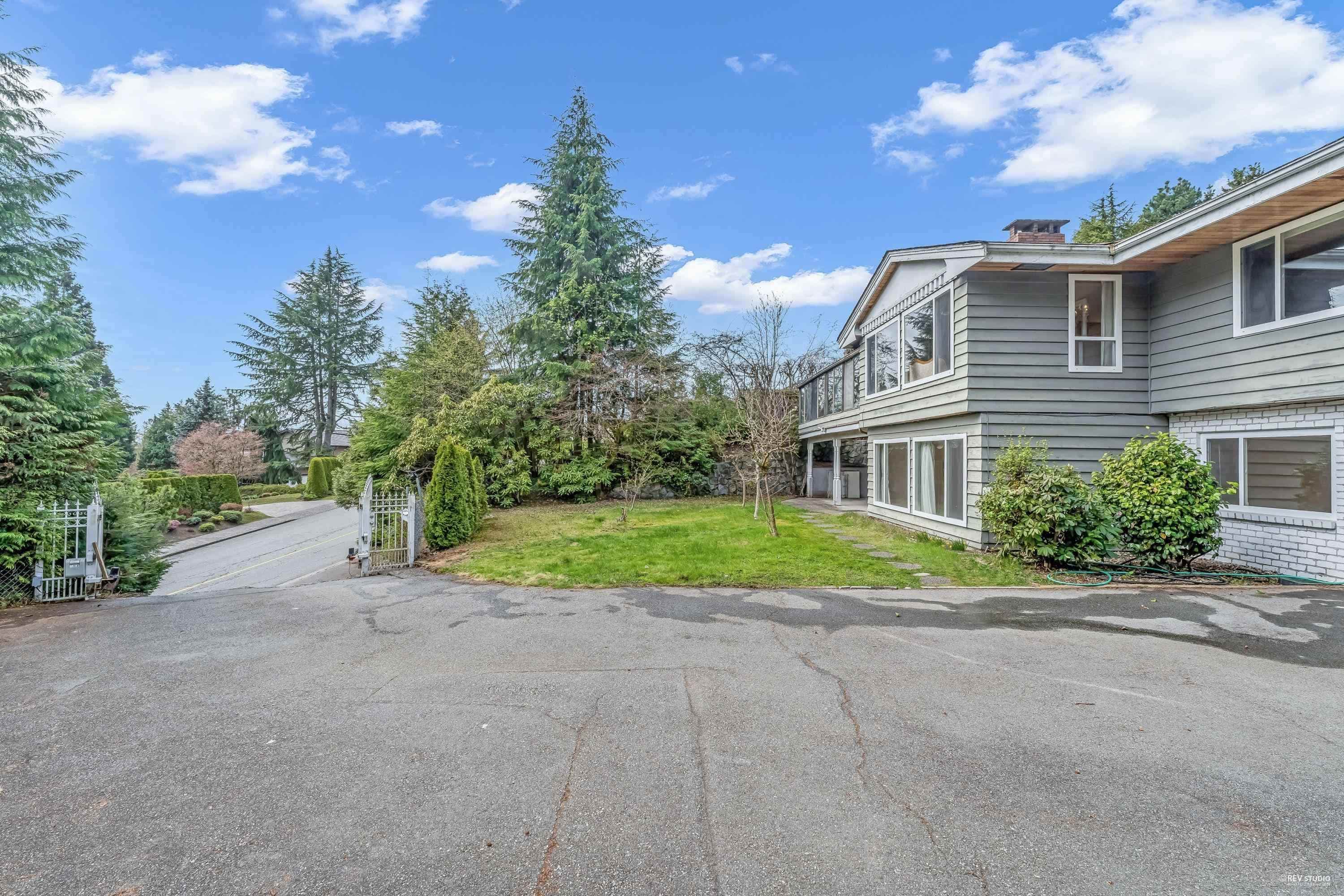1181 Chartwell Drive, West Vancouver, V7S 2R1 — photo 1