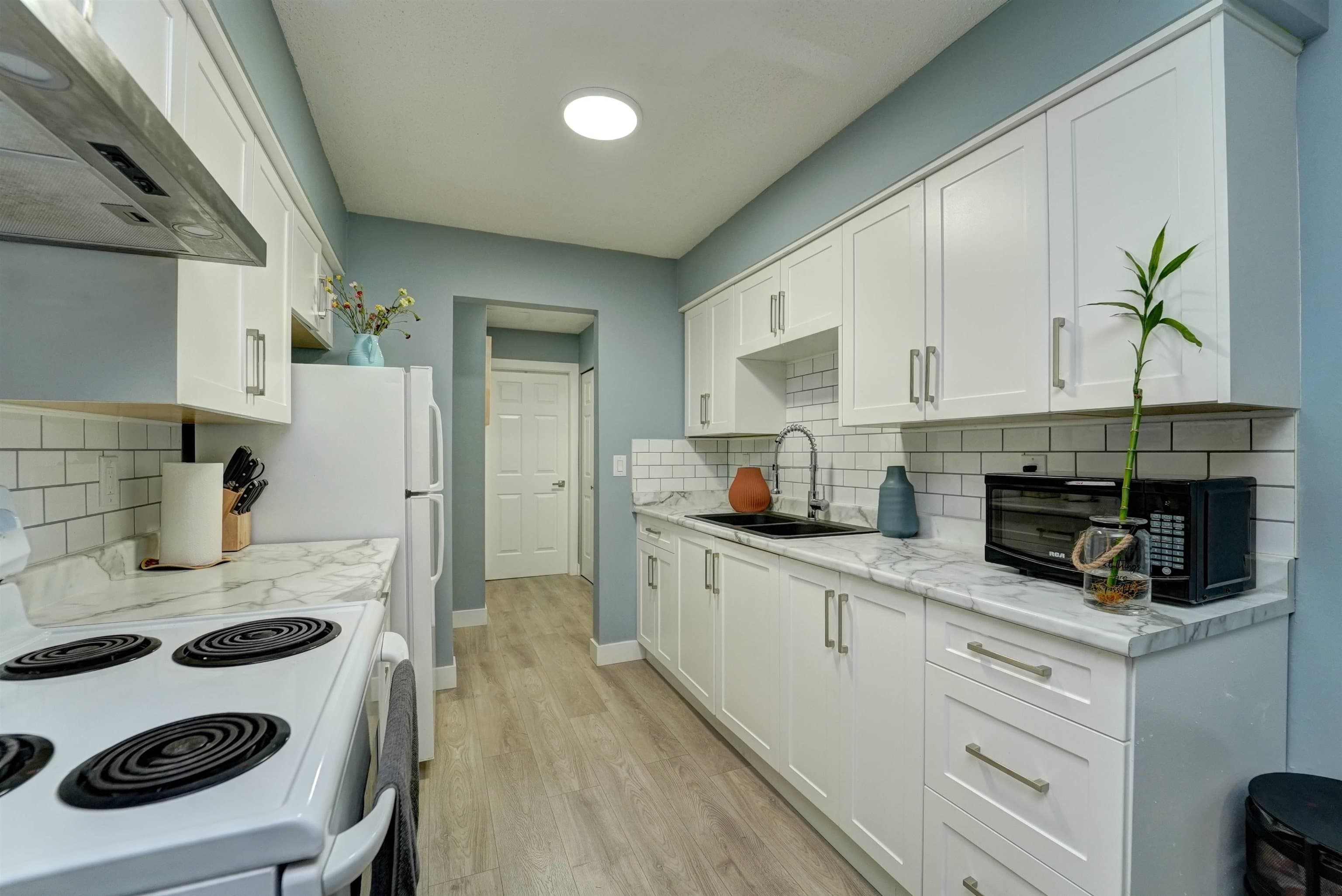 202 - 33450 George Ferguson Way, Abbotsford, V2S 2L8 — photo 4