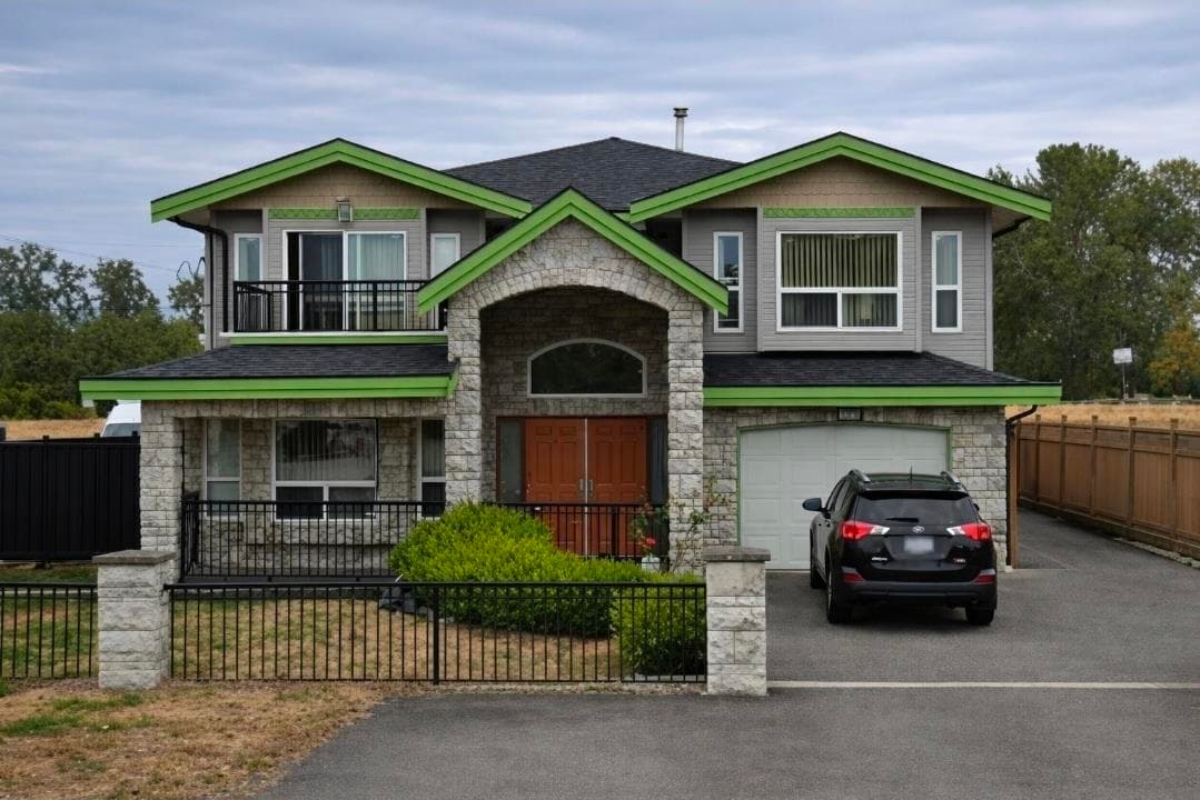 175 Pembina Street, New Westminster, V3M 5J2 — photo 1